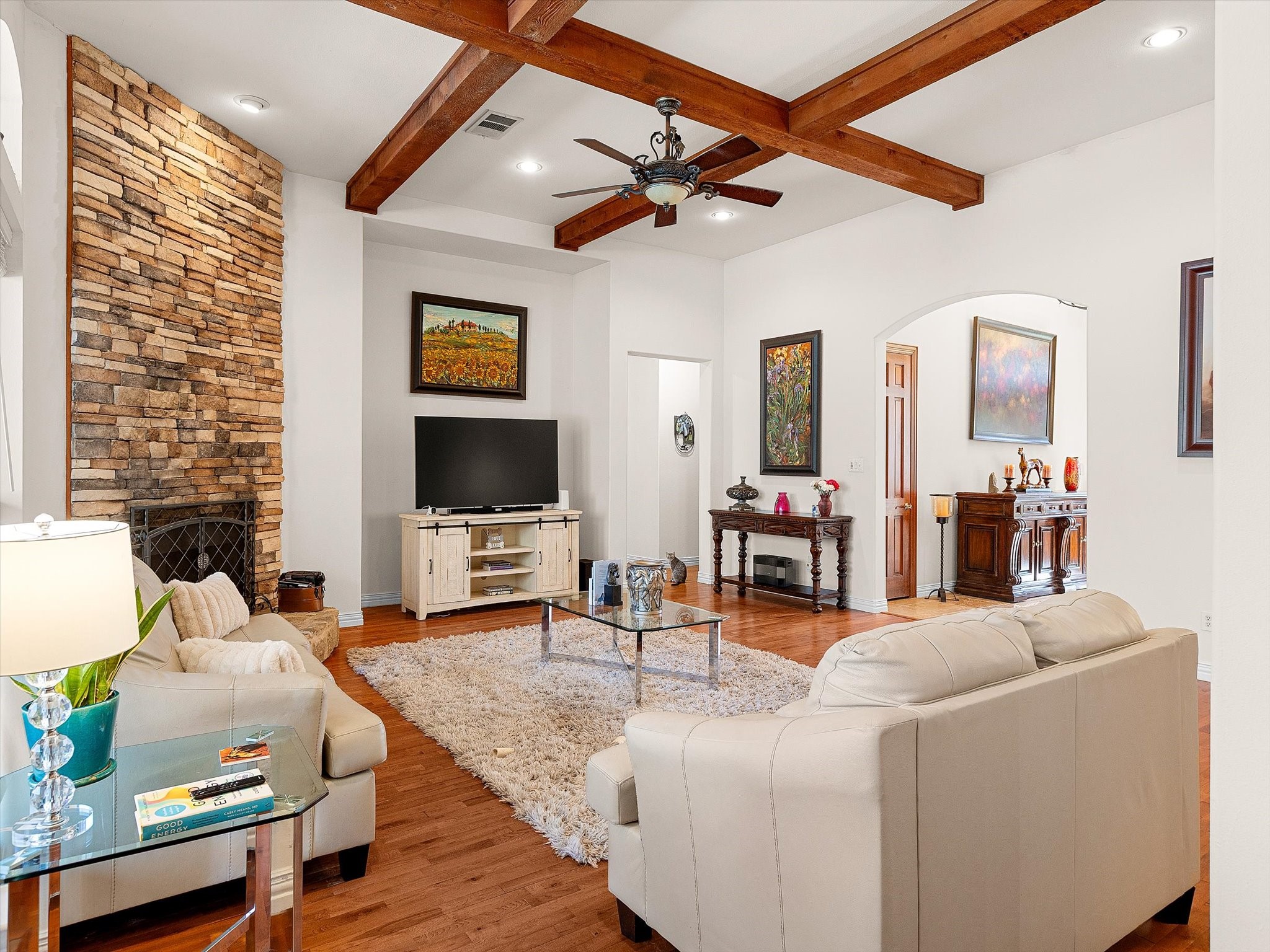 2050 E Oak Shores Drive Cross Roads TX 76227