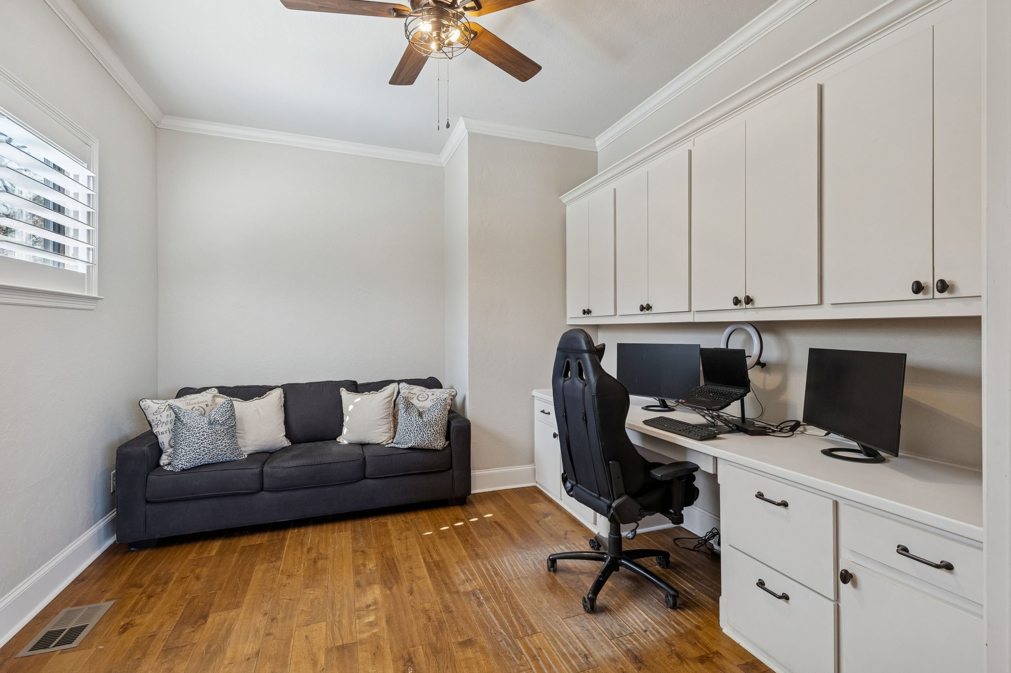 2966 Peninsula Drive Grapevine TX 76051
