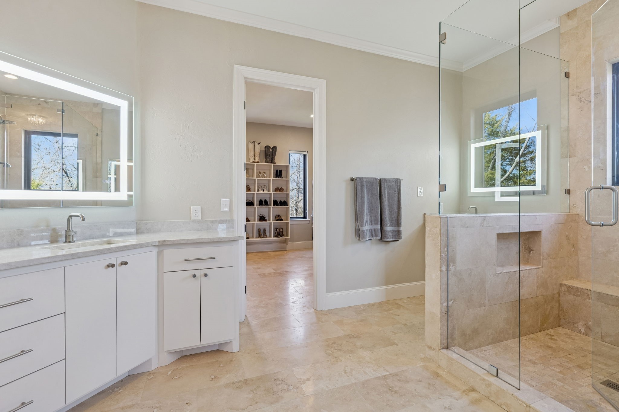 2966 Peninsula Drive Grapevine TX 76051