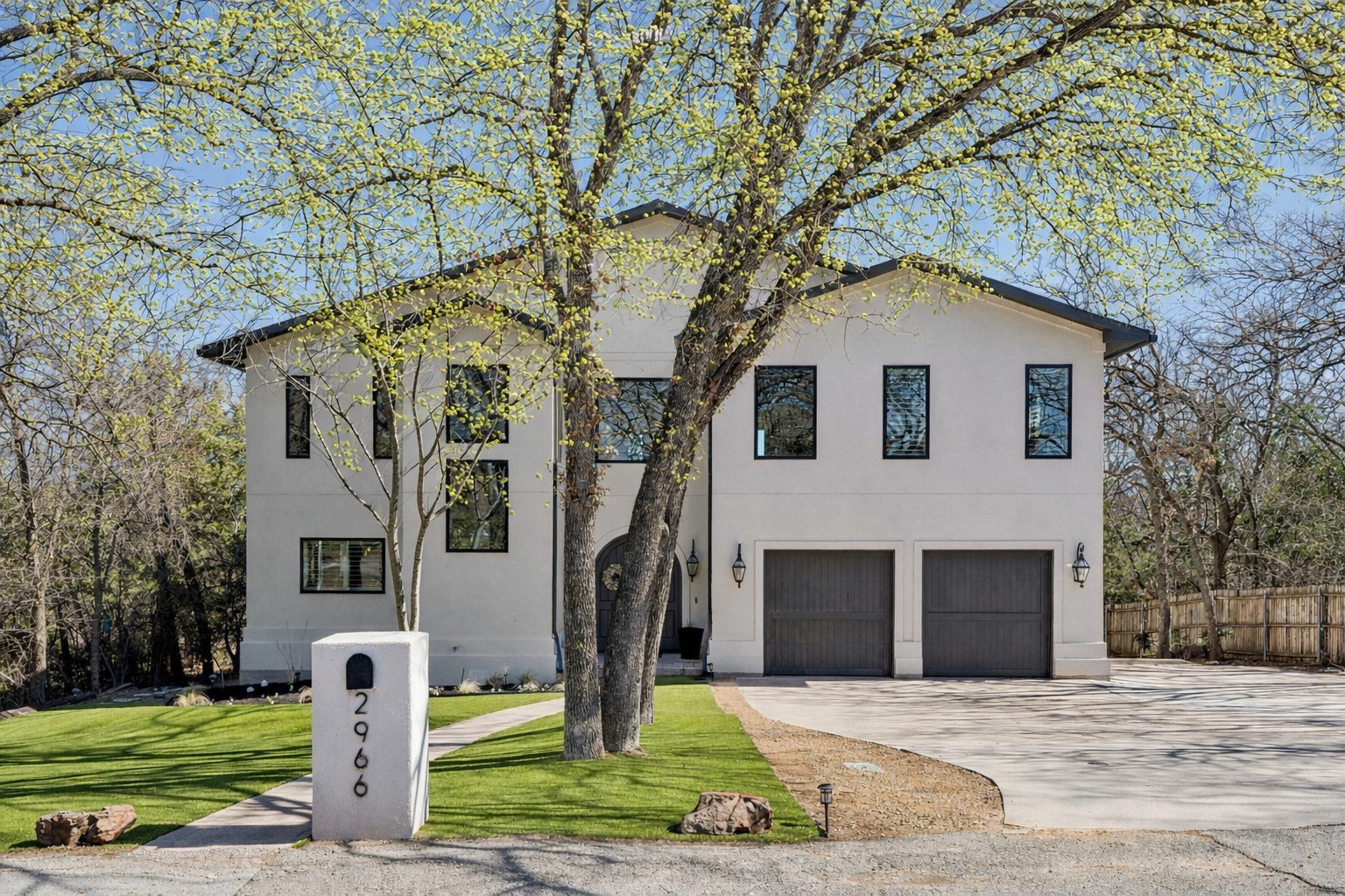 2966 Peninsula Drive Grapevine TX 76051