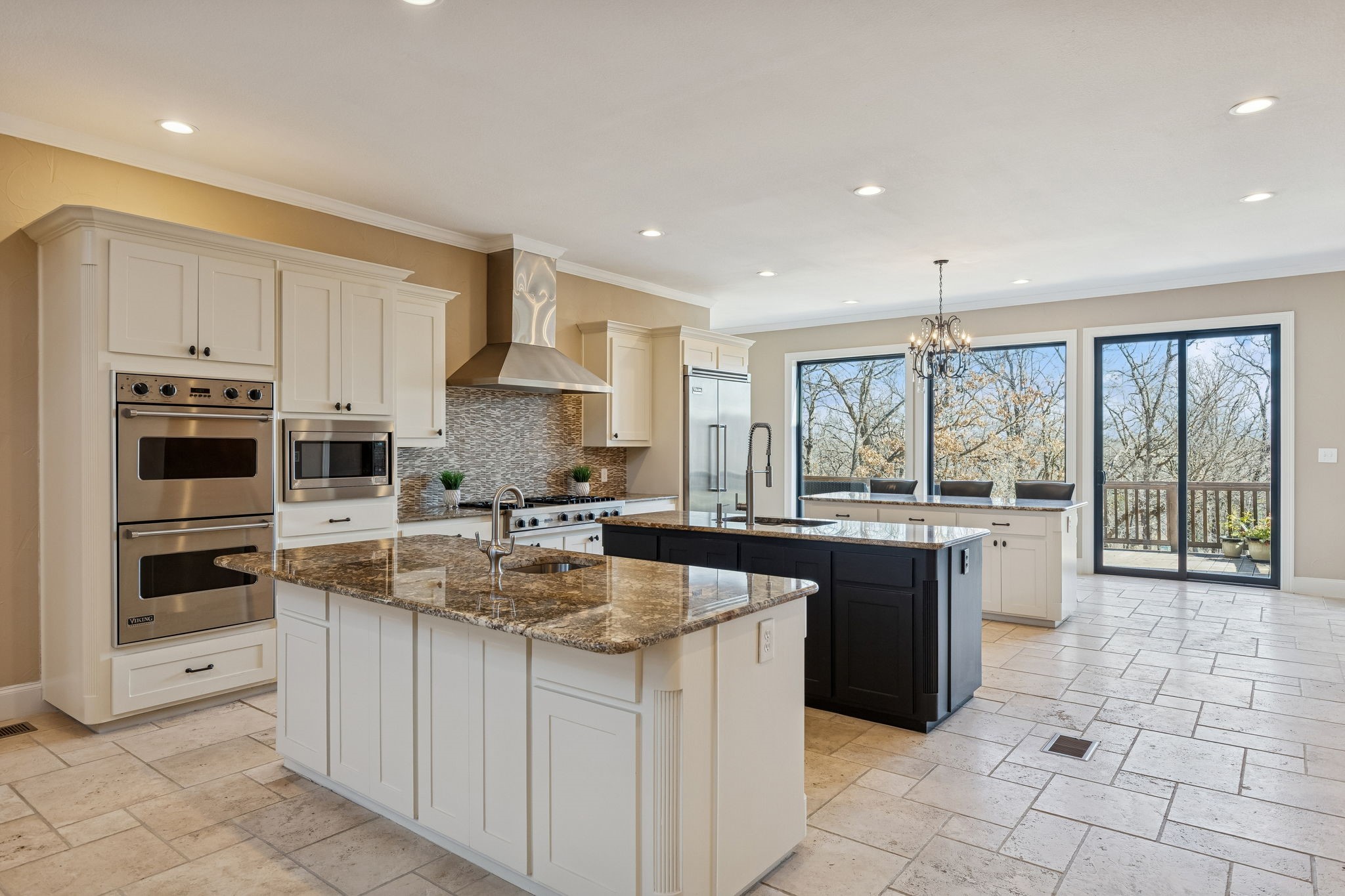 2966 Peninsula Drive Grapevine TX 76051