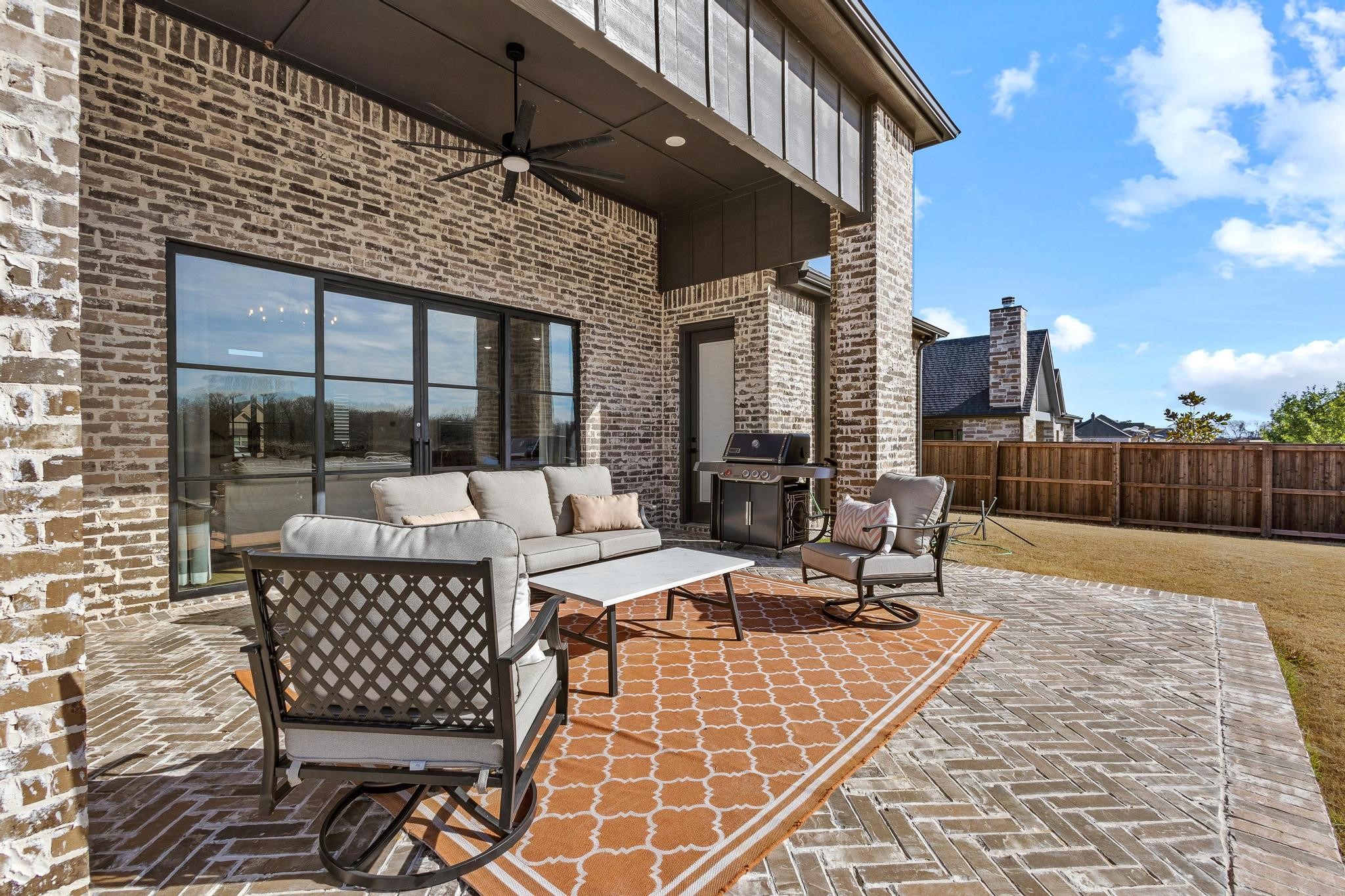 105 Shawnee Trail Pottsboro TX 75076