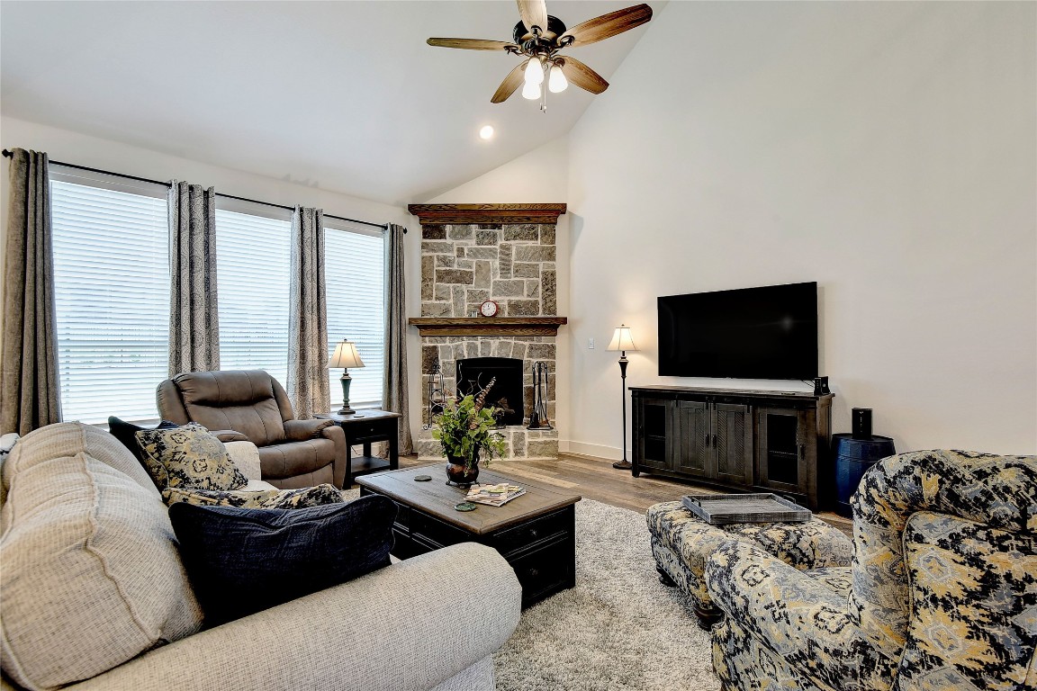 3802 Deer Point Drive Denison TX 75020