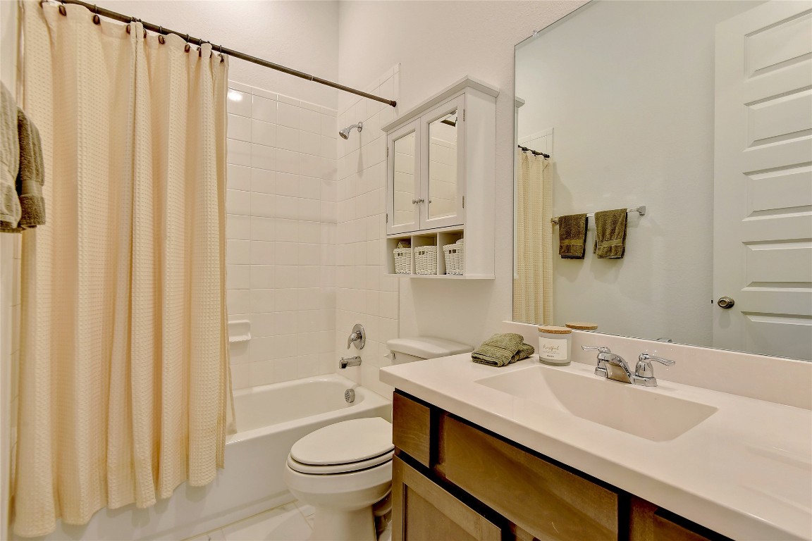 3802 Deer Point Drive Denison TX 75020