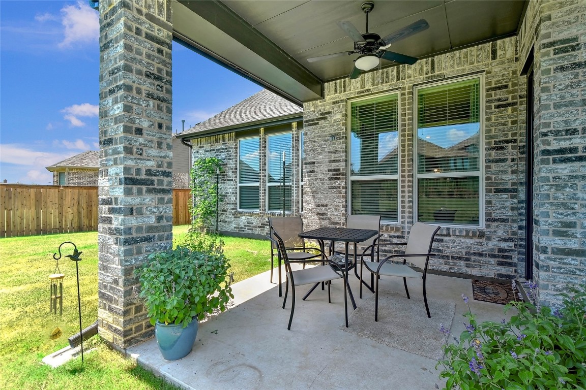 3802 Deer Point Drive Denison TX 75020