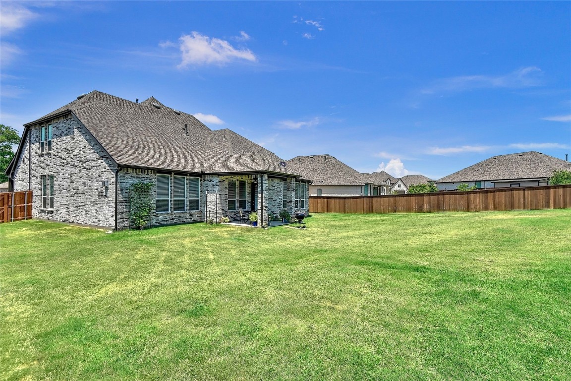 3802 Deer Point Drive Denison TX 75020