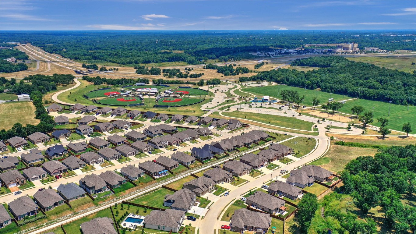 3802 Deer Point Drive Denison TX 75020
