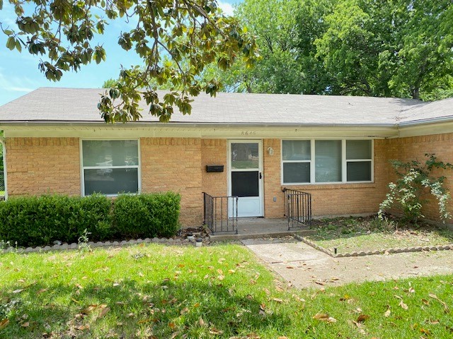 8646 Ashcroft Avenue Dallas TX 75243