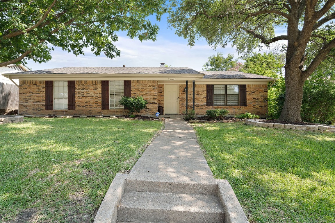 3001 Yorktown Road Mesquite TX 75149