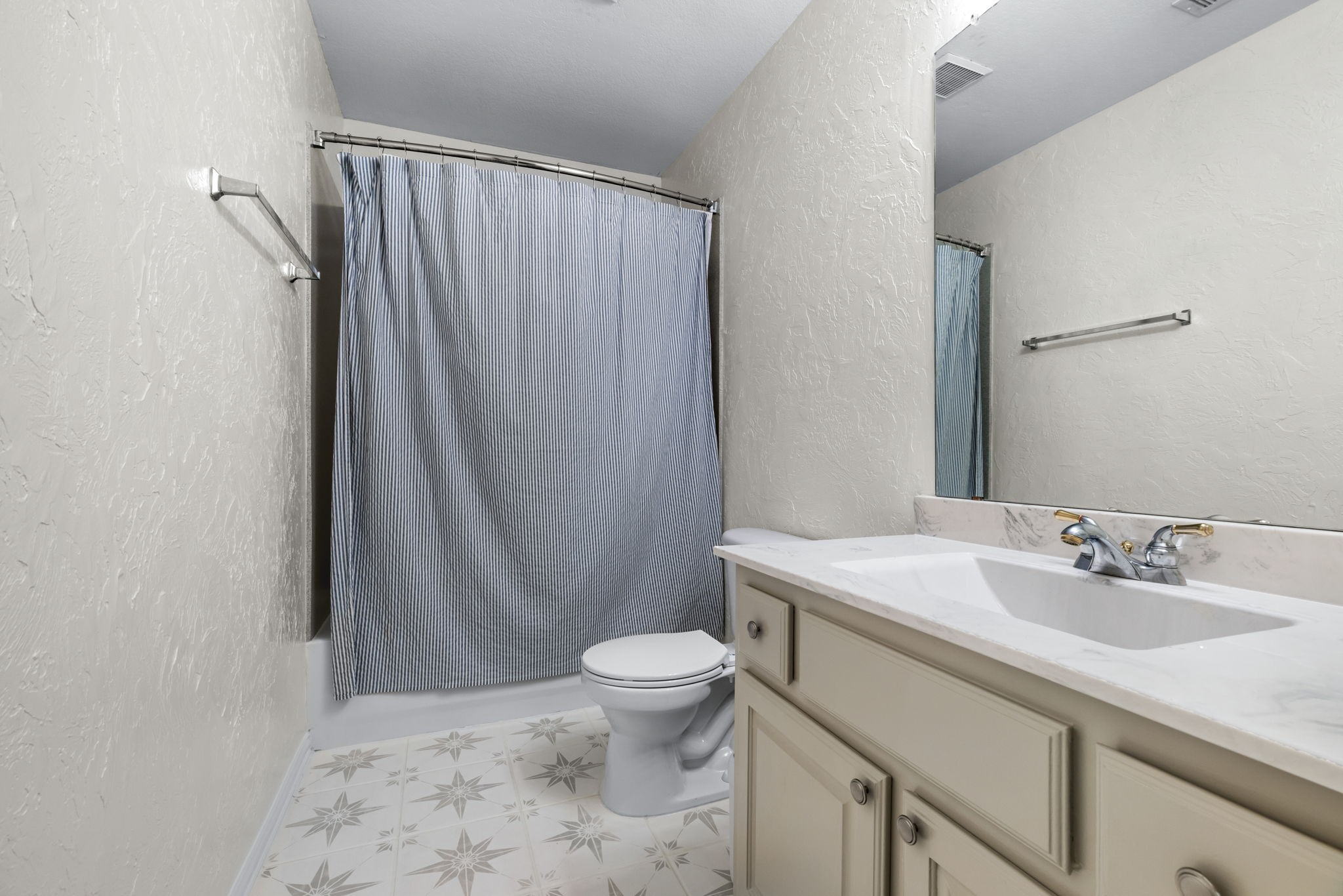 2405 Highgate Drive Mckinney TX 75070
