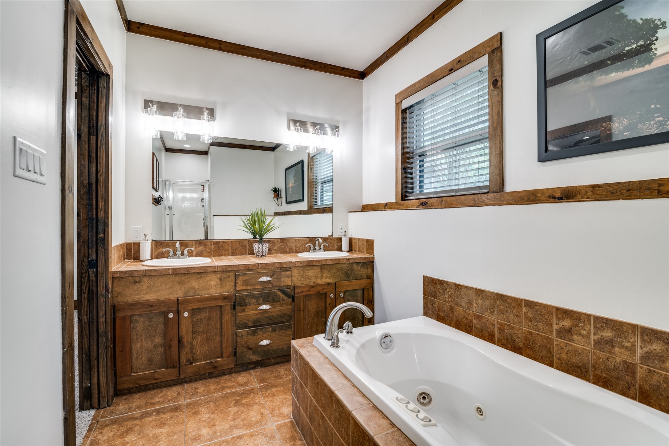 6207 Point Lavista Malakoff TX 75148