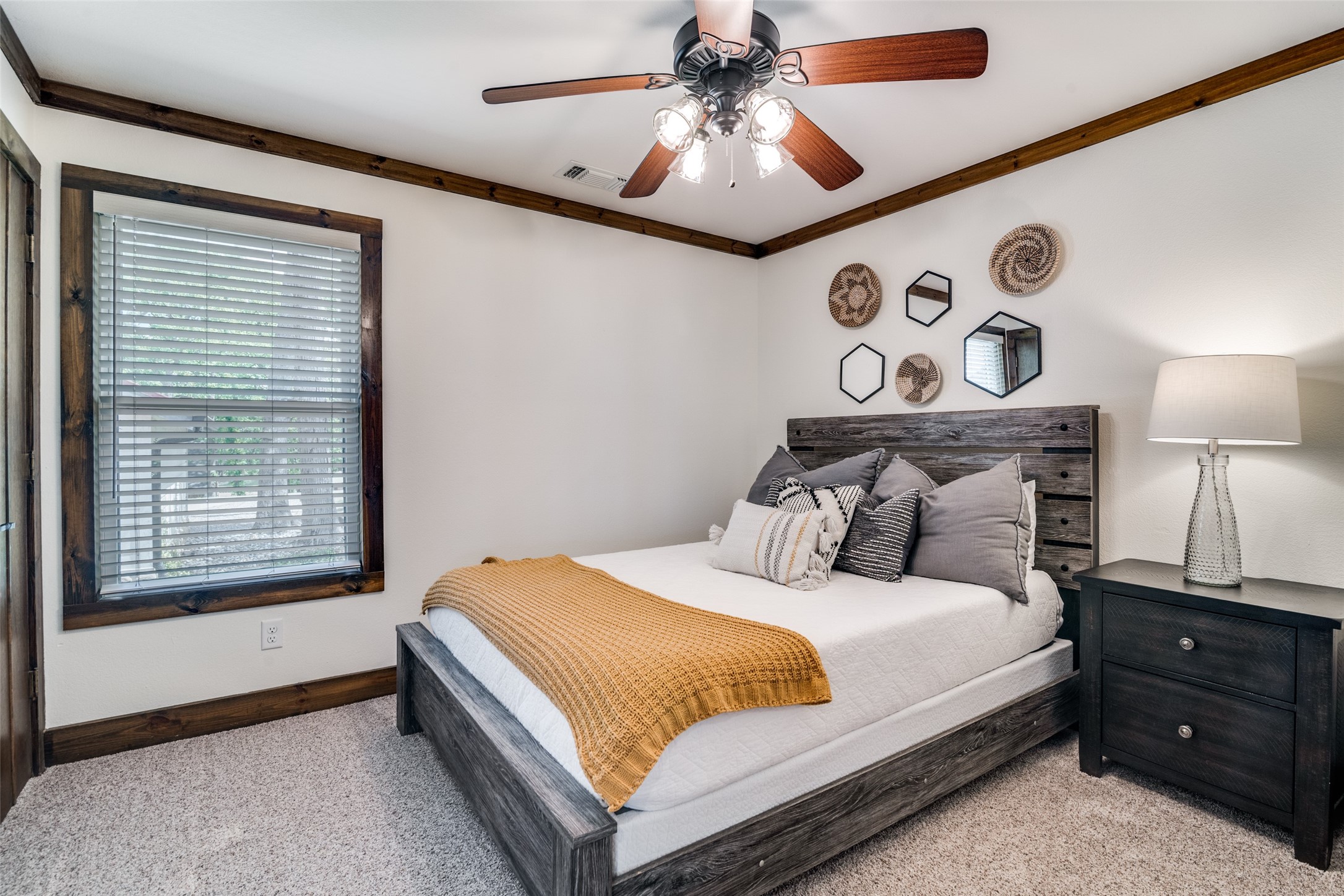 6207 Point Lavista Malakoff TX 75148