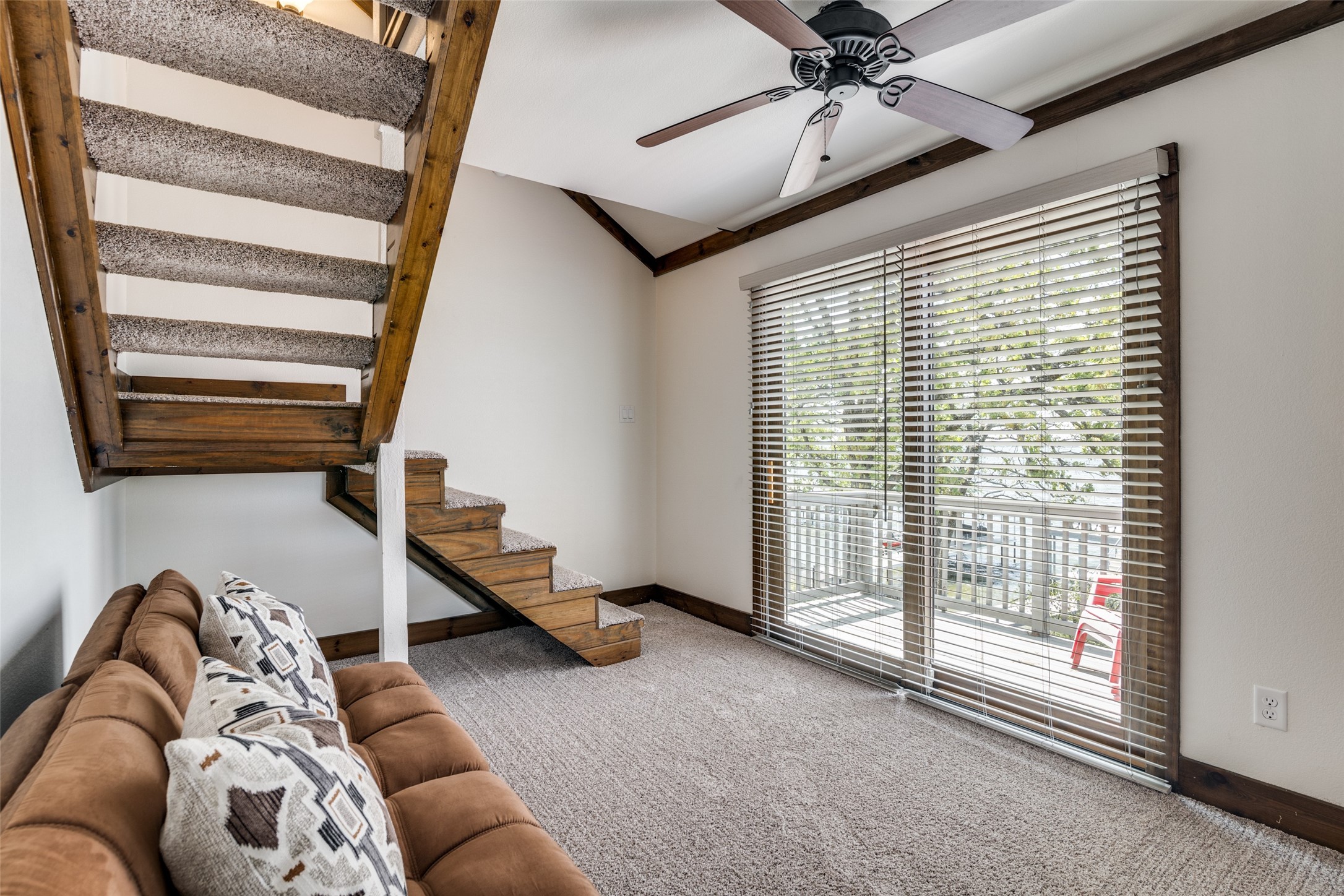 6207 Point Lavista Malakoff TX 75148