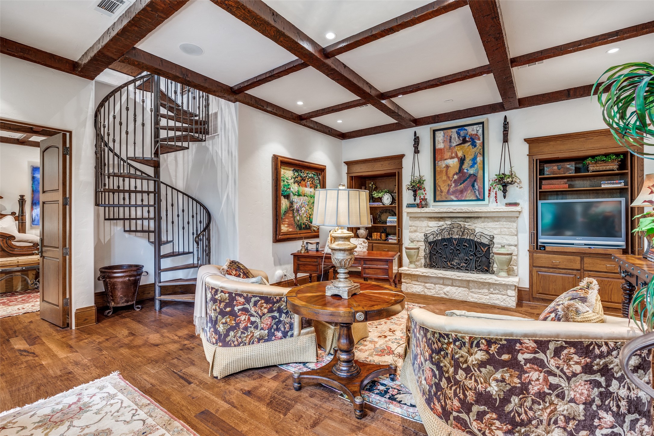 6812 Midcrest Drive Dallas TX 75254