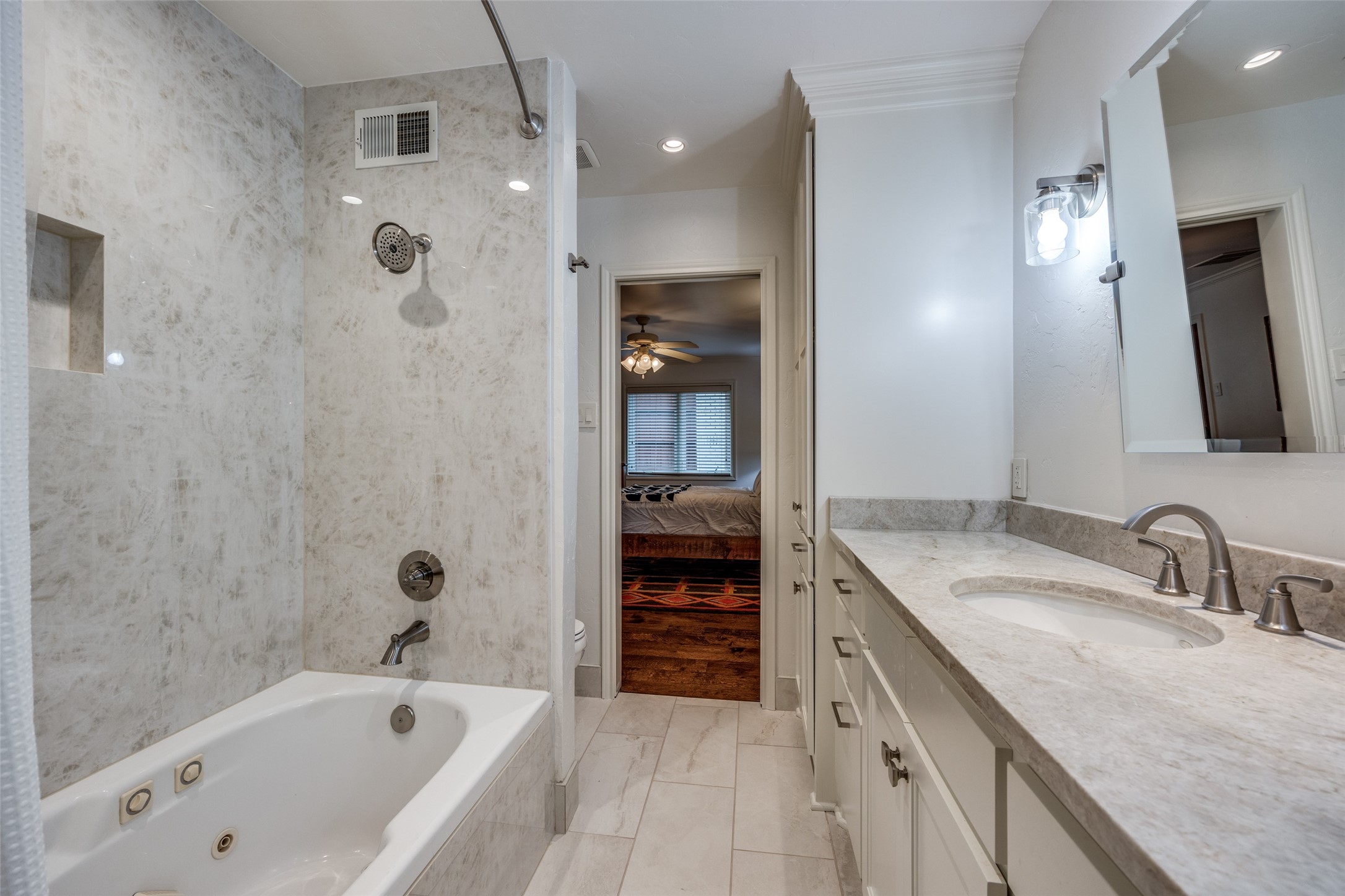 6812 Midcrest Drive Dallas TX 75254