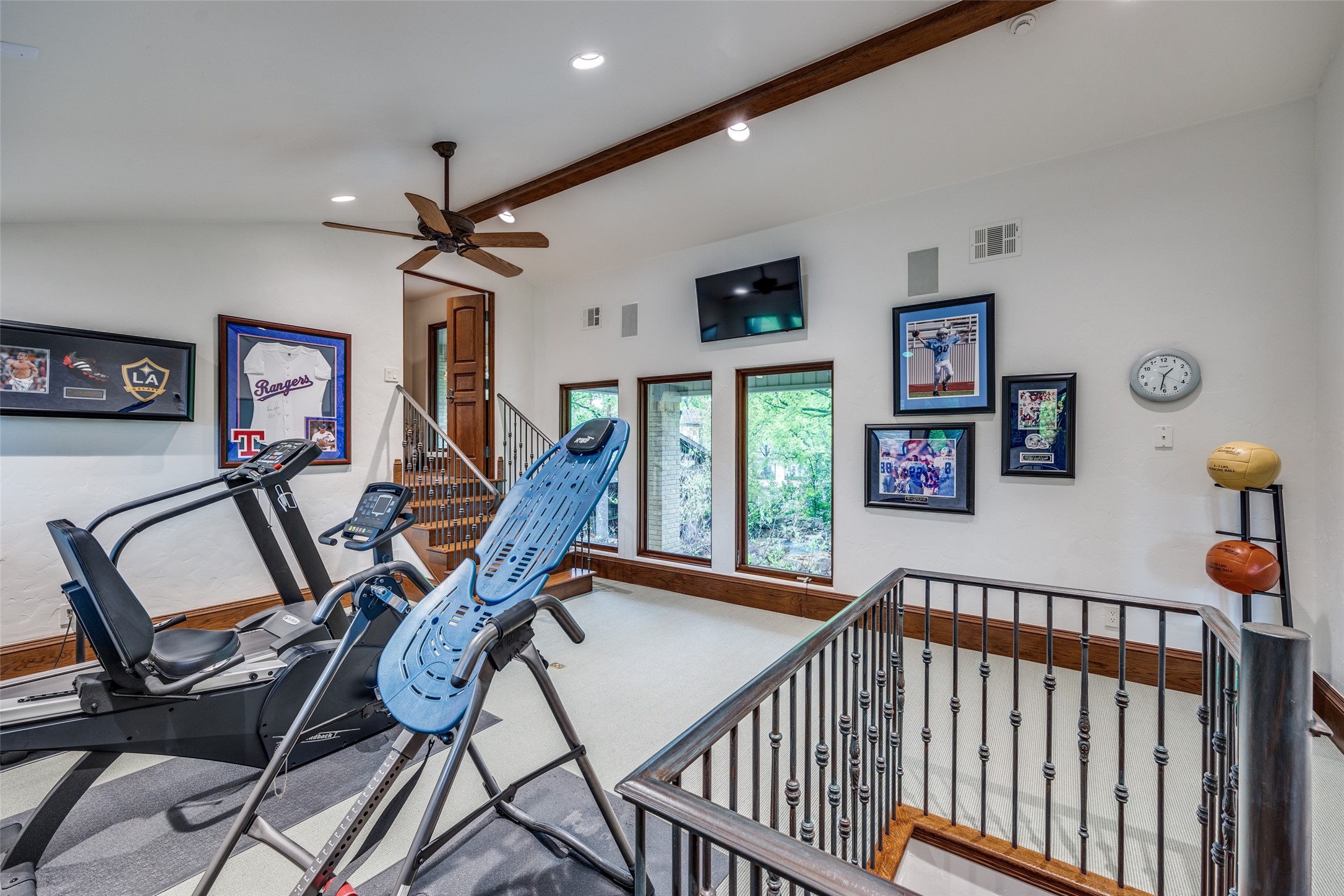 6812 Midcrest Drive Dallas TX 75254