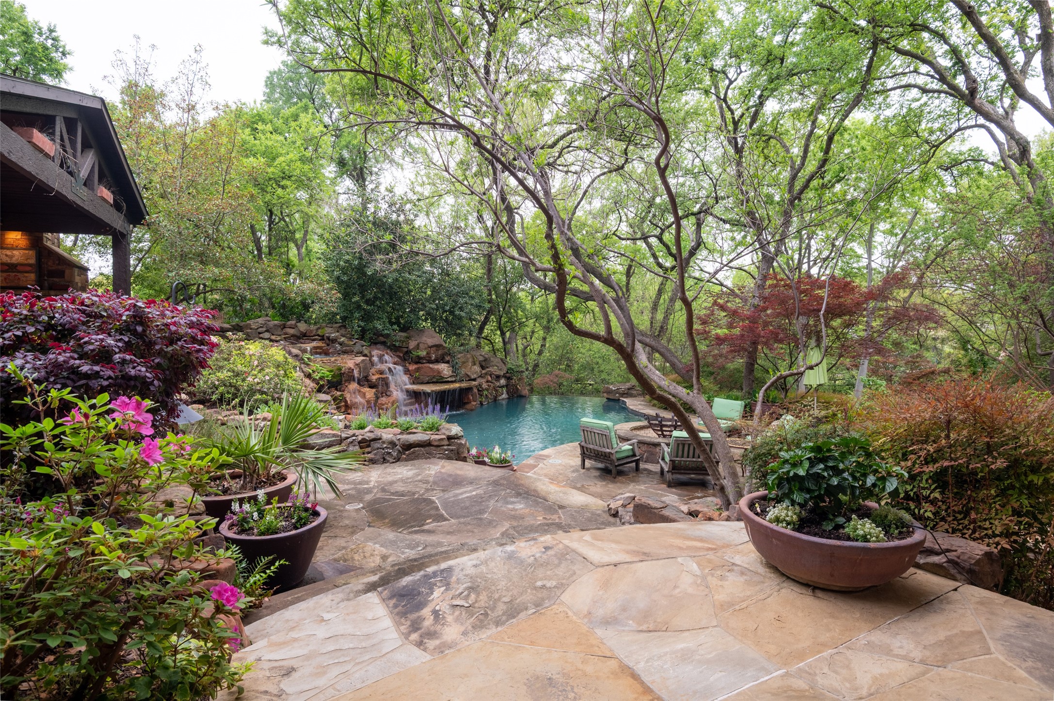 6812 Midcrest Drive Dallas TX 75254