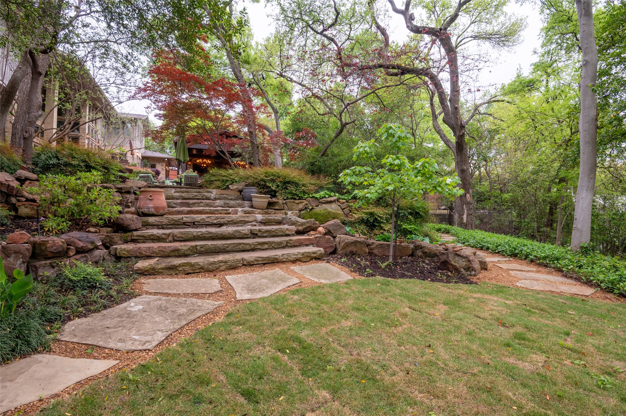 6812 Midcrest Drive Dallas TX 75254
