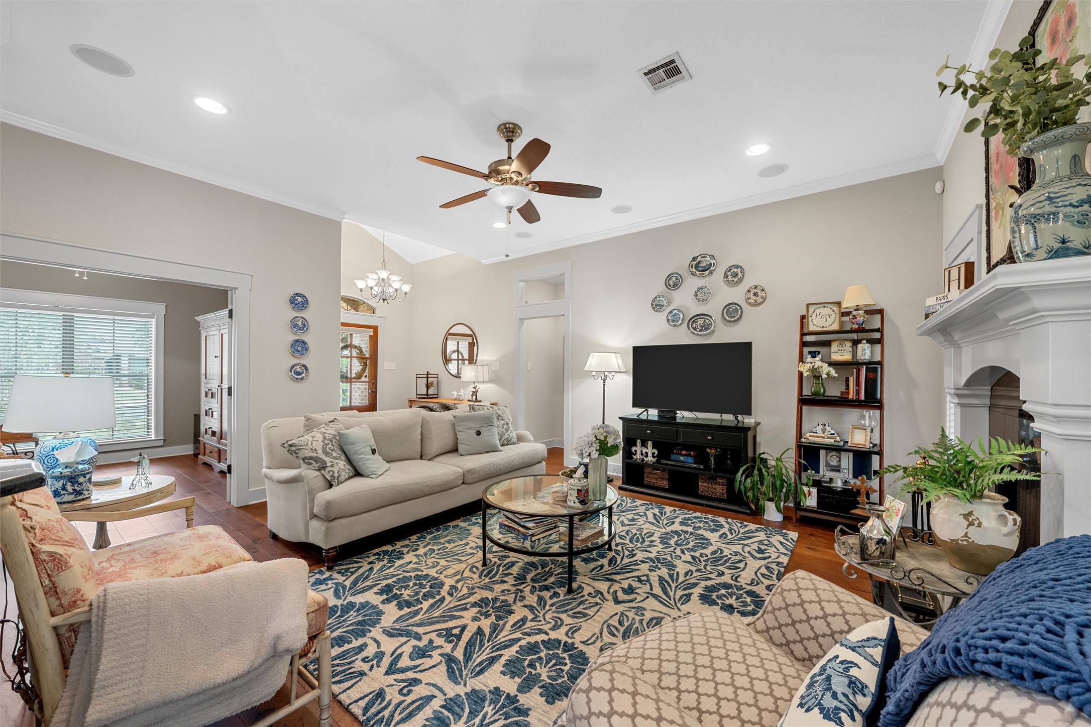 513 Kings Row Woodway TX 76712