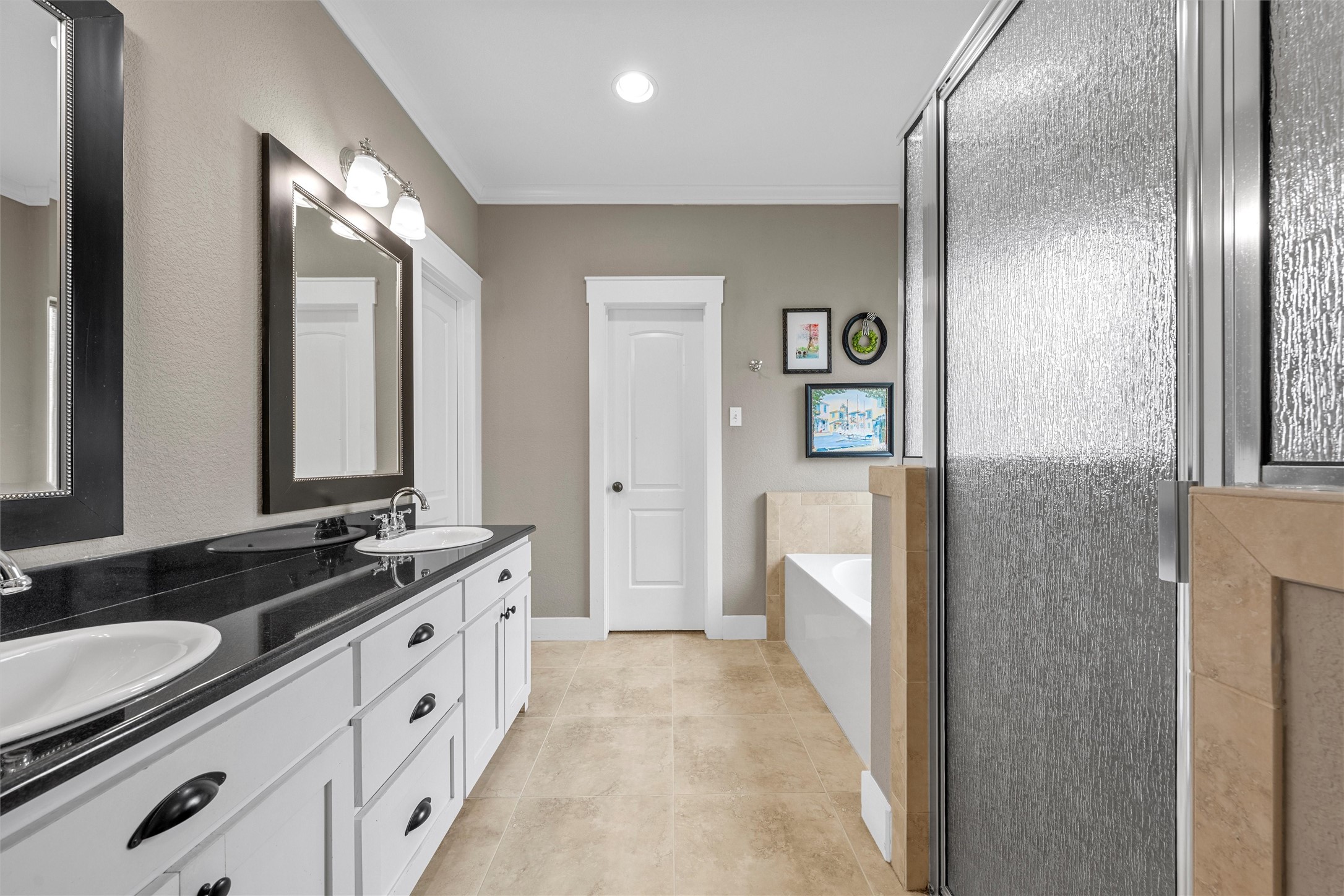 513 Kings Row Woodway TX 76712