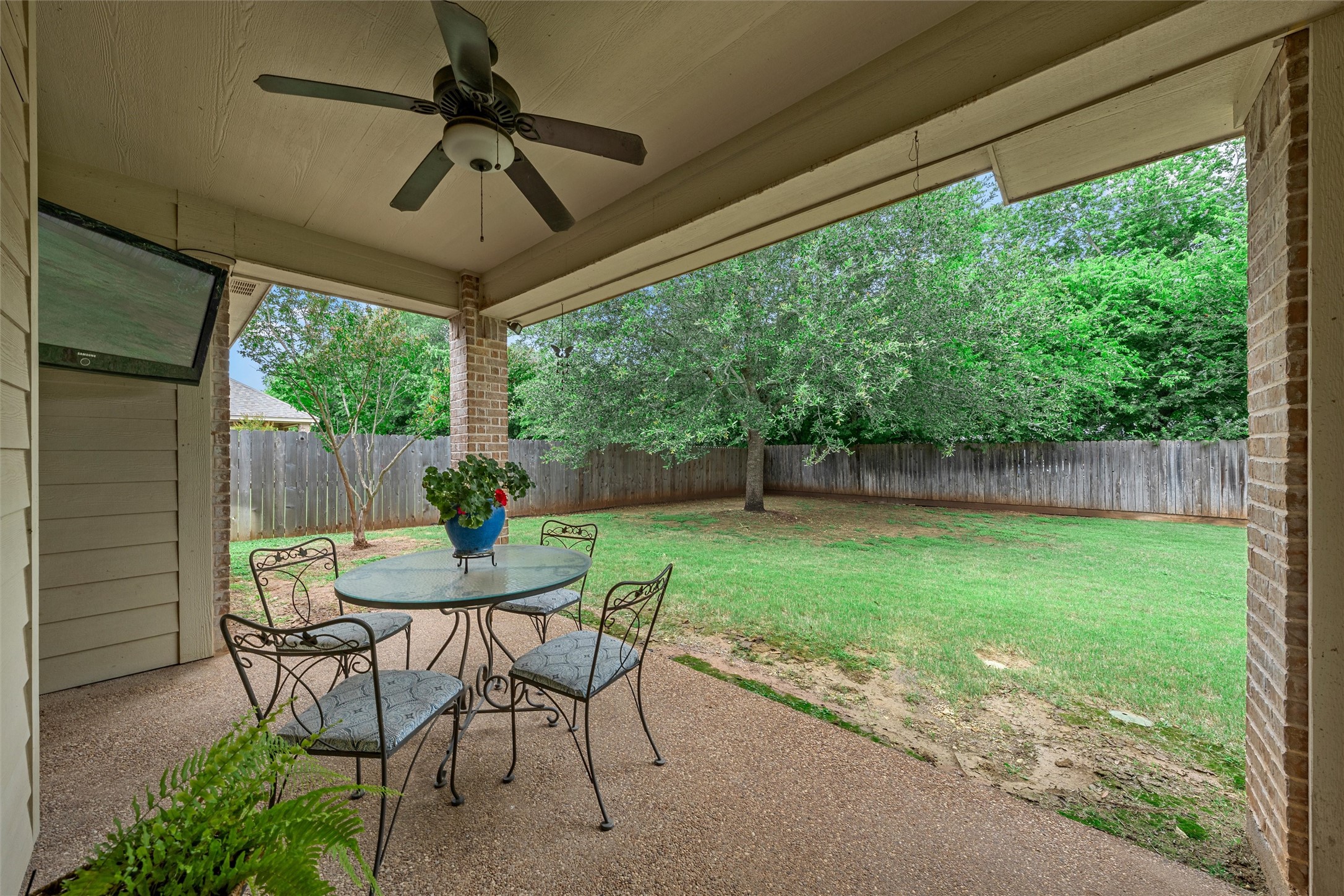 513 Kings Row Woodway TX 76712