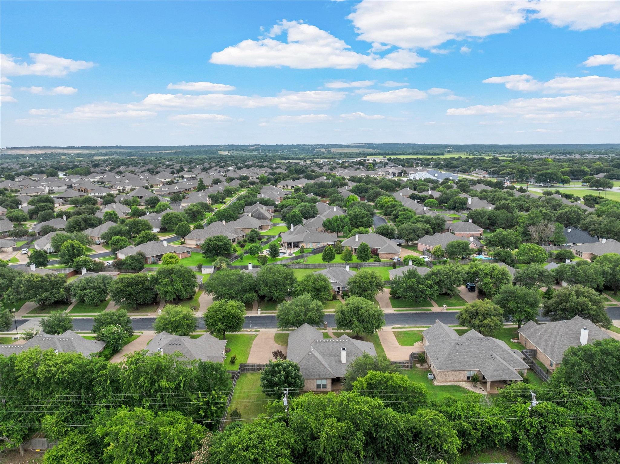 513 Kings Row Woodway TX 76712