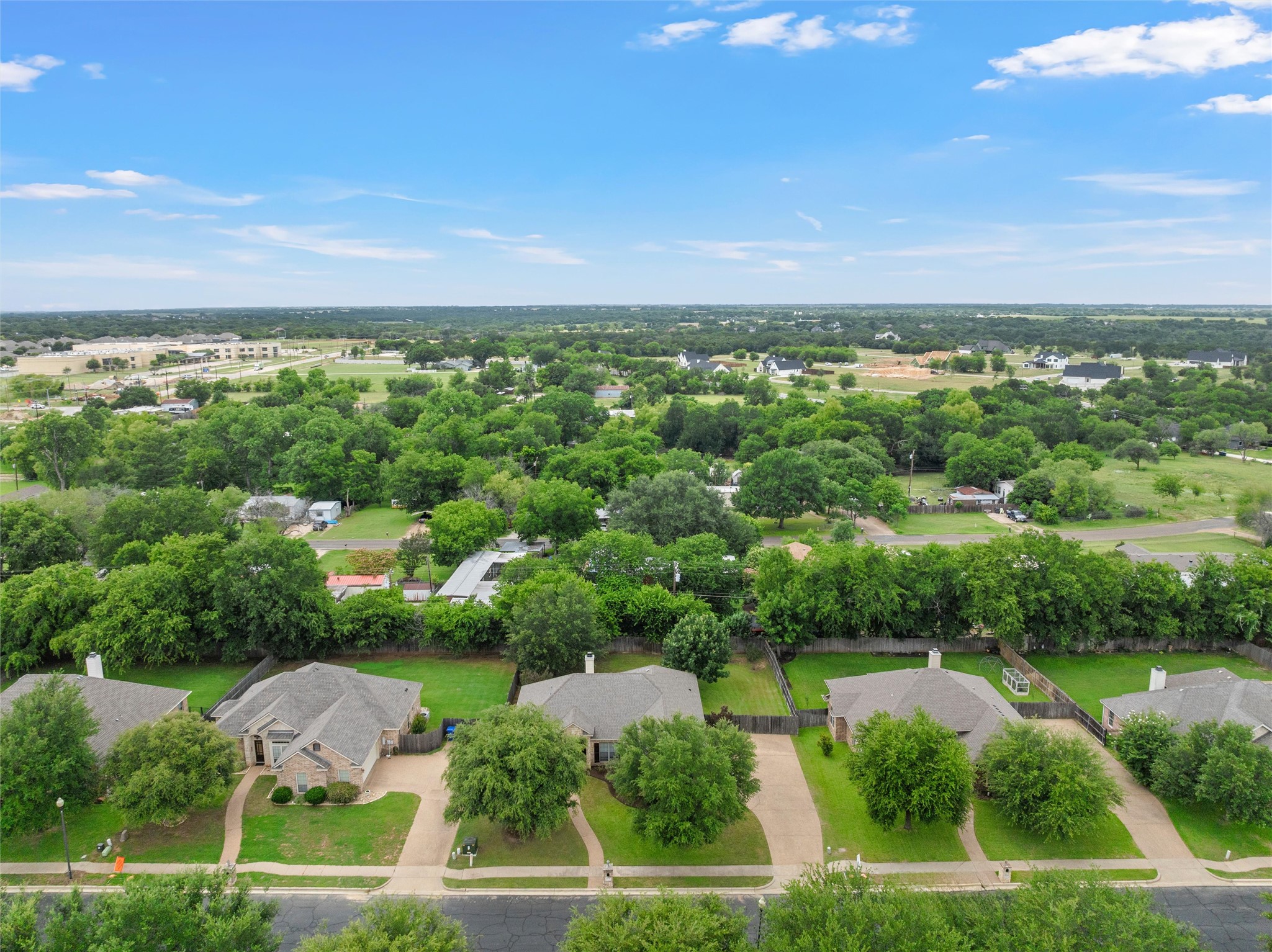 513 Kings Row Woodway TX 76712