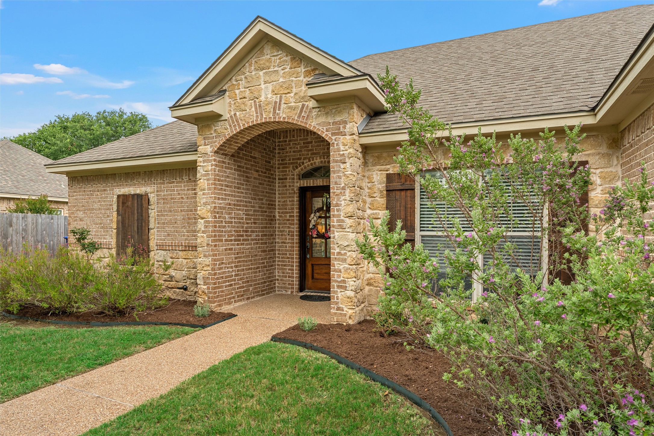 513 Kings Row Woodway TX 76712