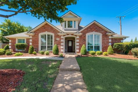 8800 Thornbridge Drive North Richland Hills TX 76182