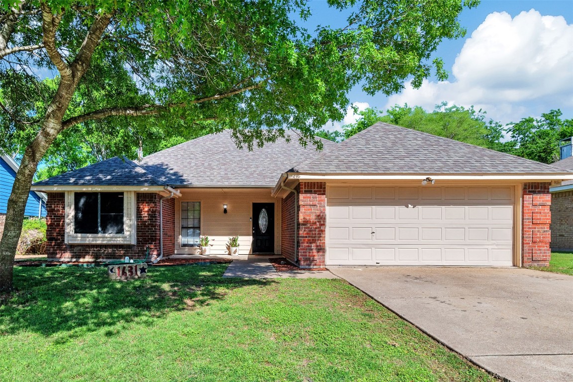 1631 Stratford Lane Duncanville TX 75137