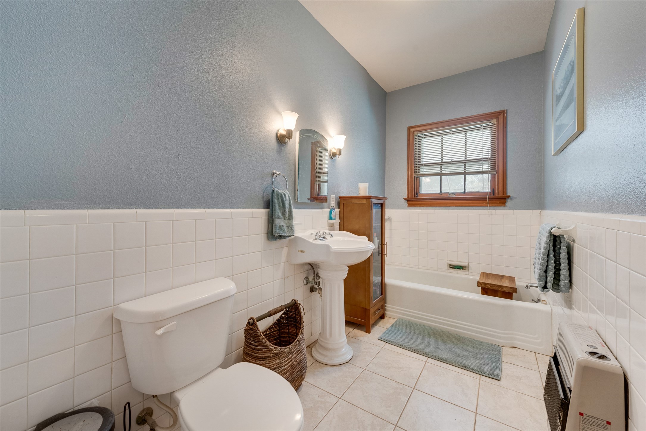 233 E High Street Wills Point TX 75169
