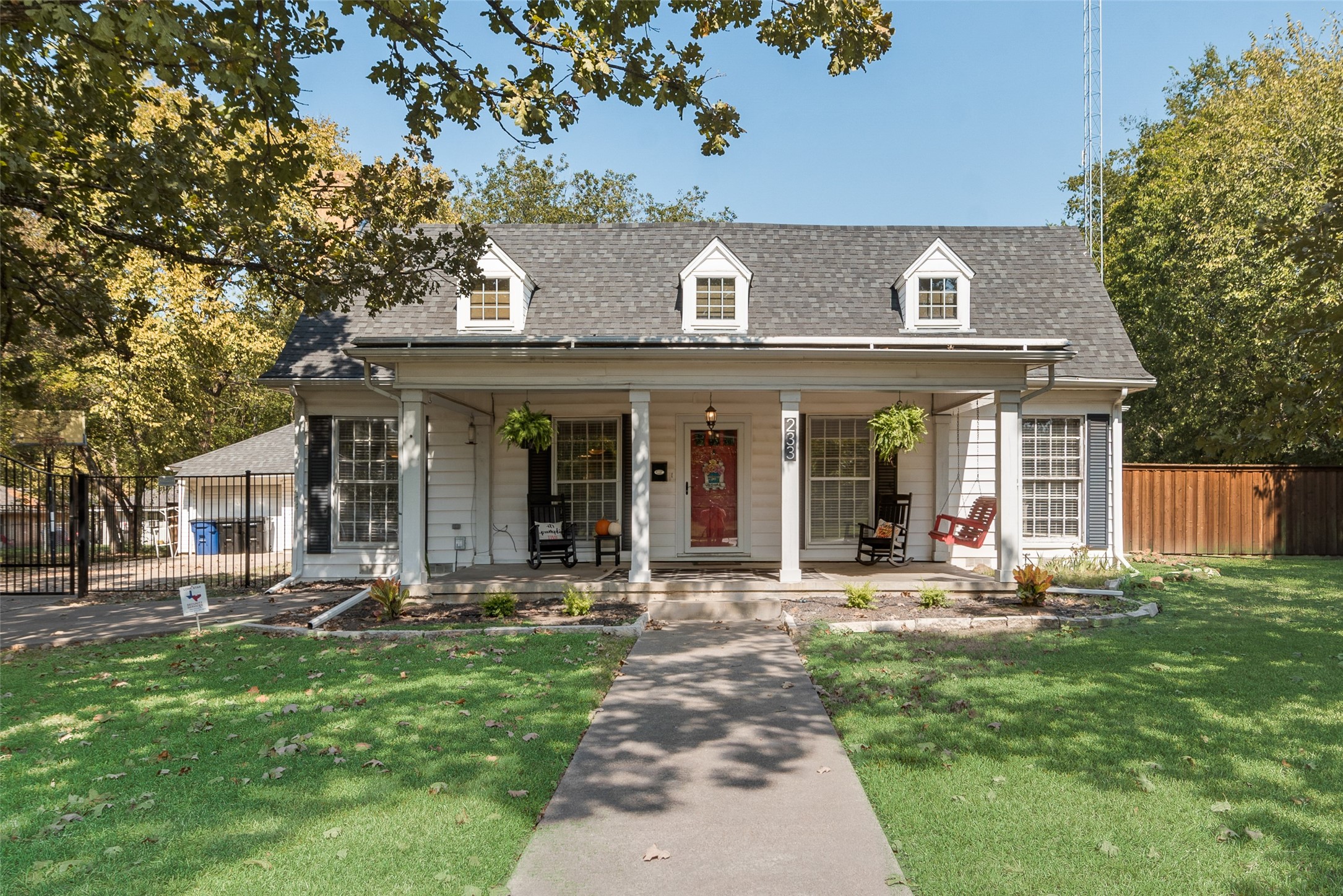 233 E High Street Wills Point TX 75169