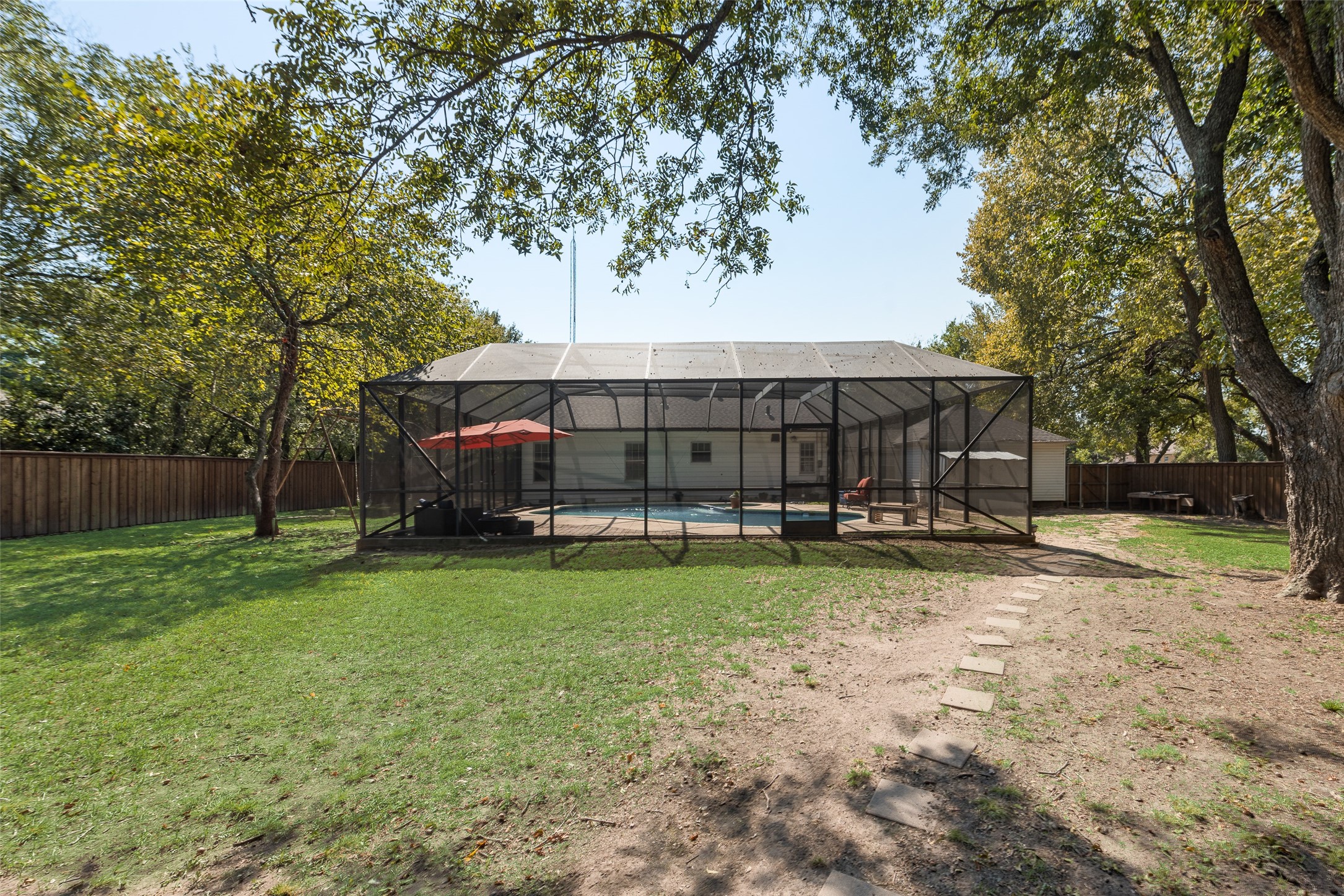 233 E High Street Wills Point TX 75169