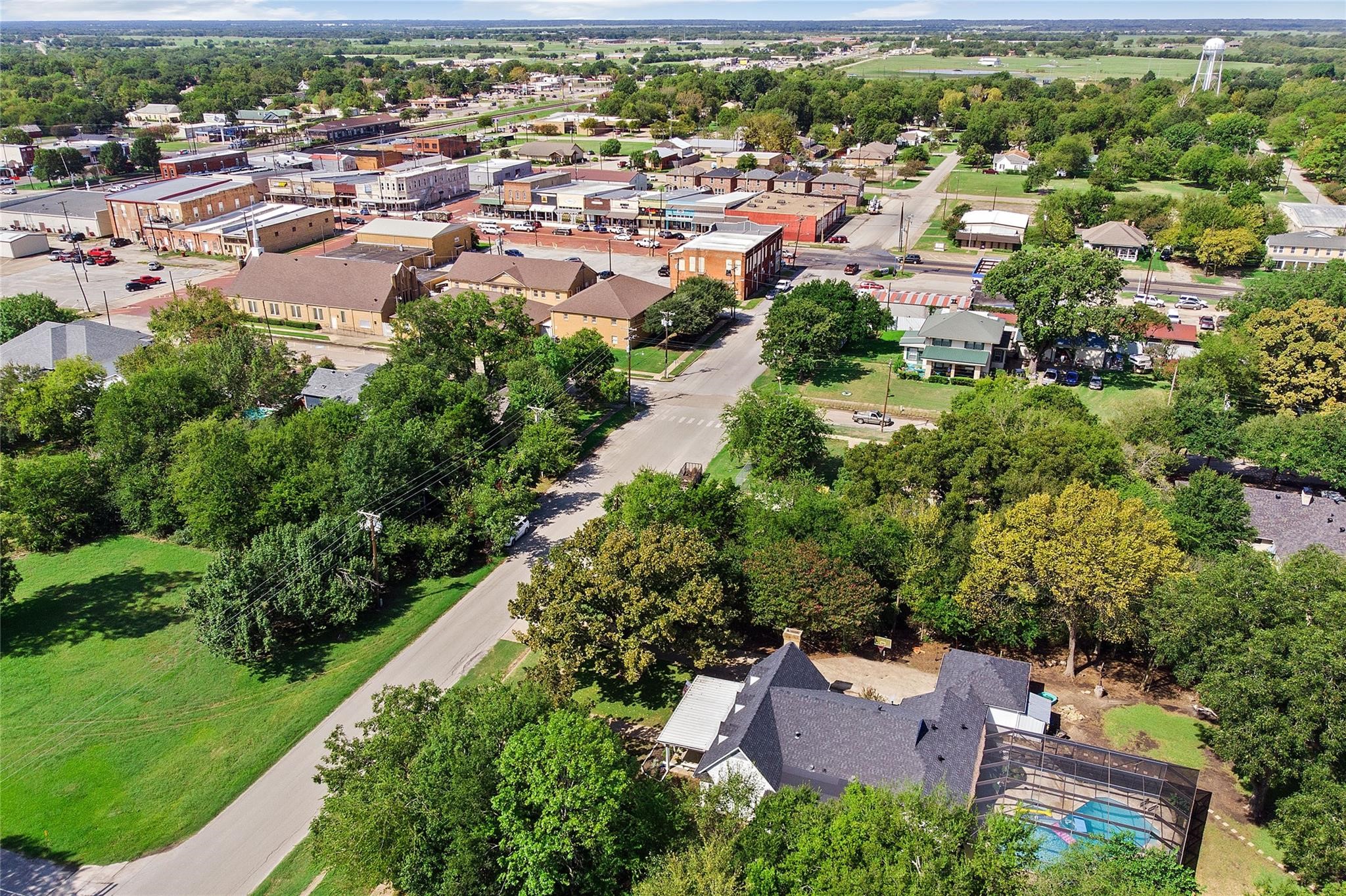 233 E High Street Wills Point TX 75169