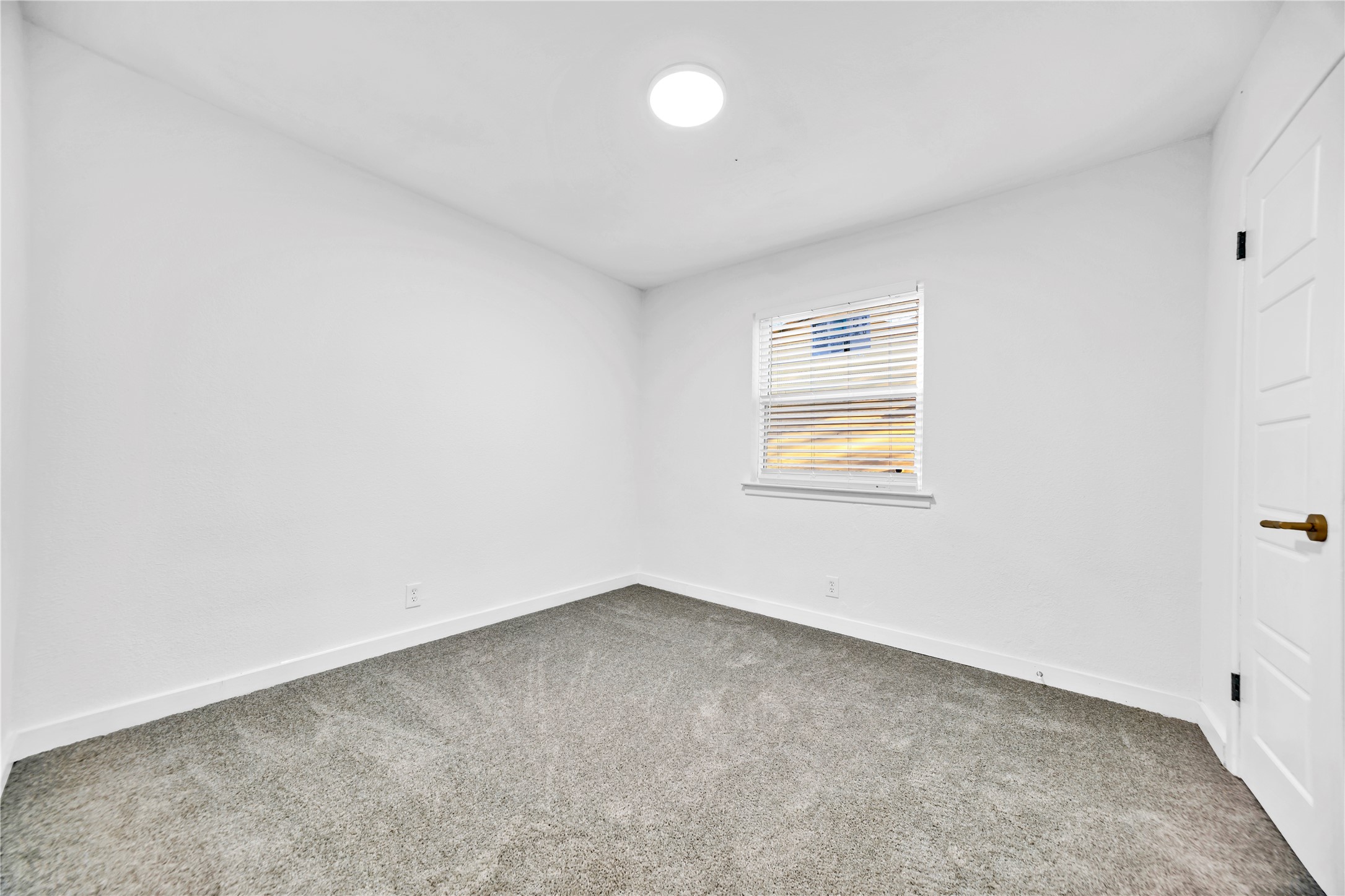 808 Hillcrest Drive Arlington TX 76010