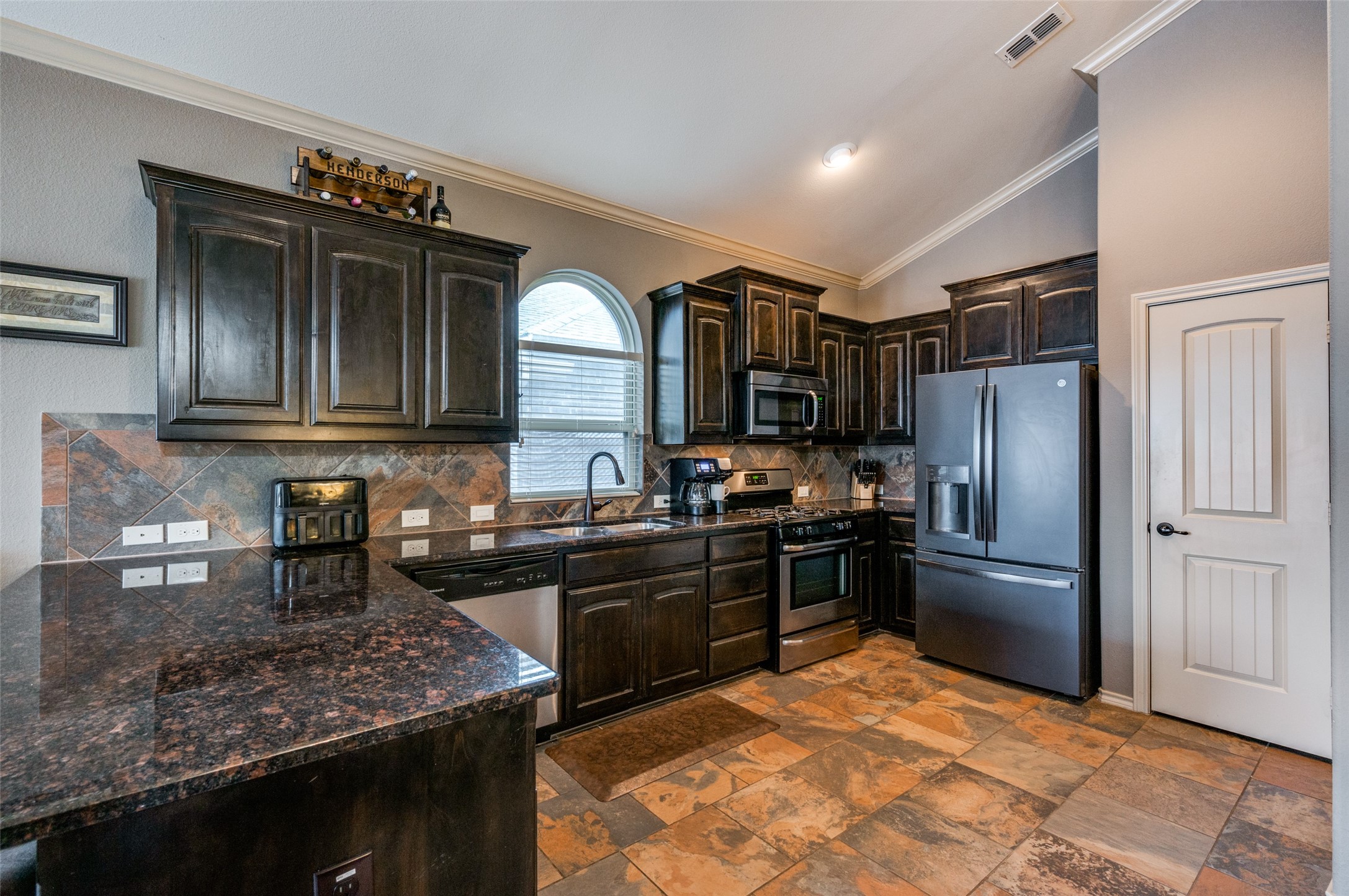 5813 Longmont Drive Denton TX 76208