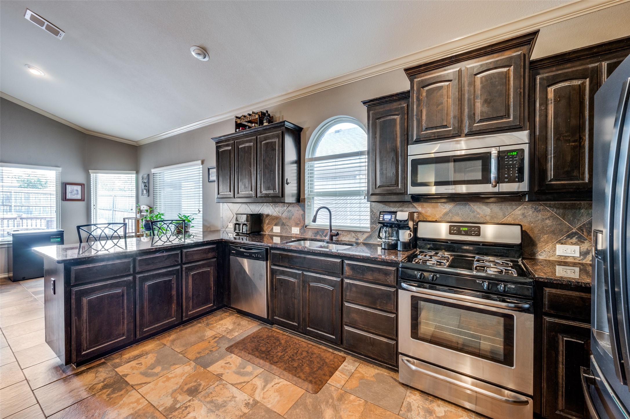 5813 Longmont Drive Denton TX 76208