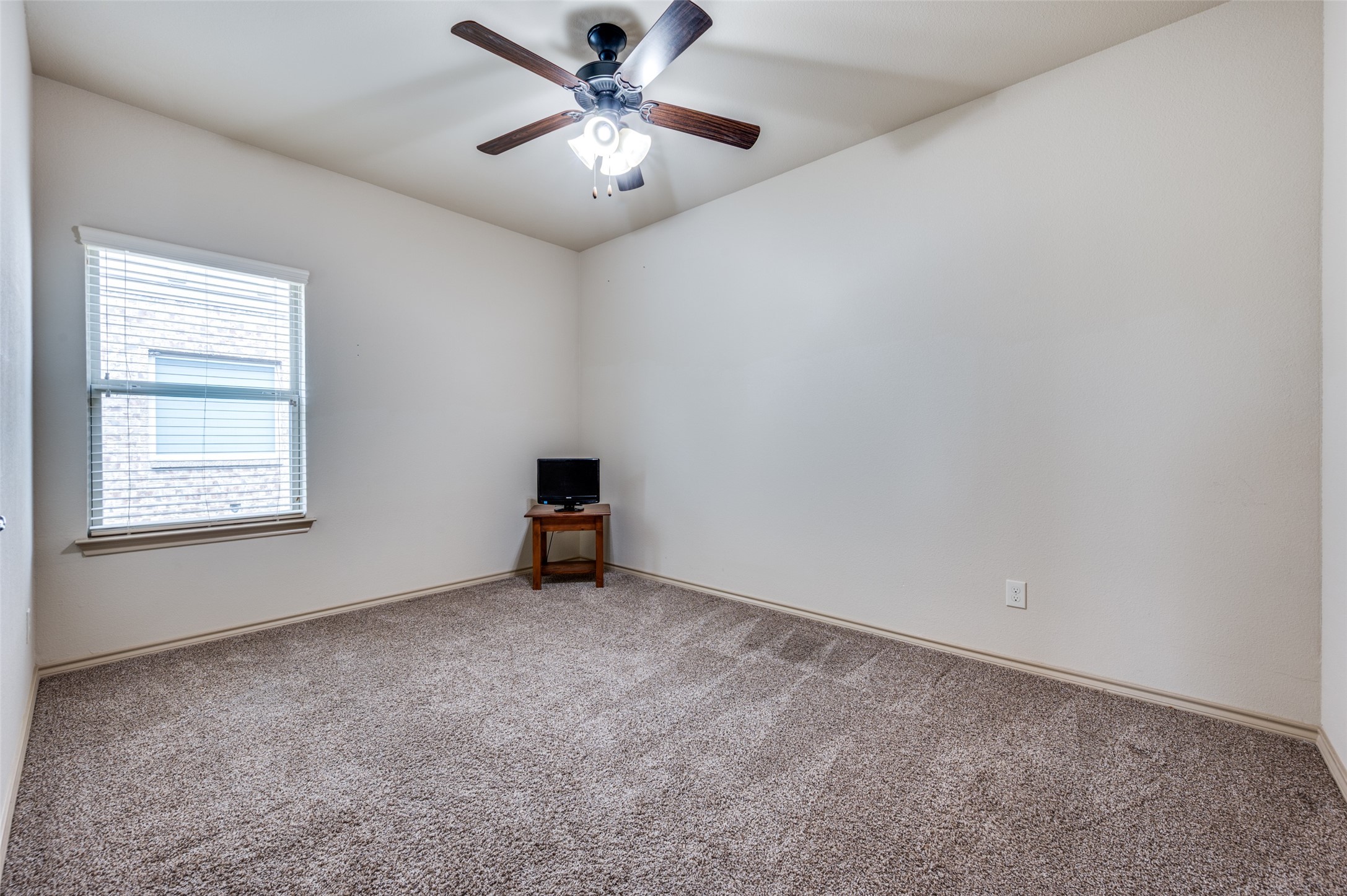 5813 Longmont Drive Denton TX 76208