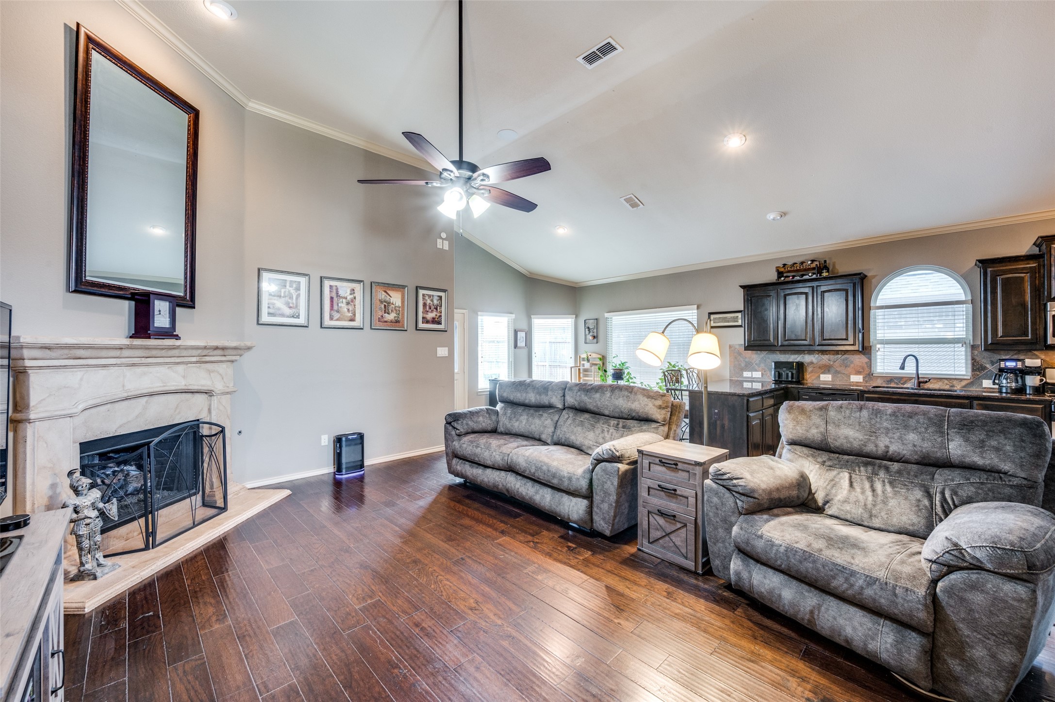 5813 Longmont Drive Denton TX 76208