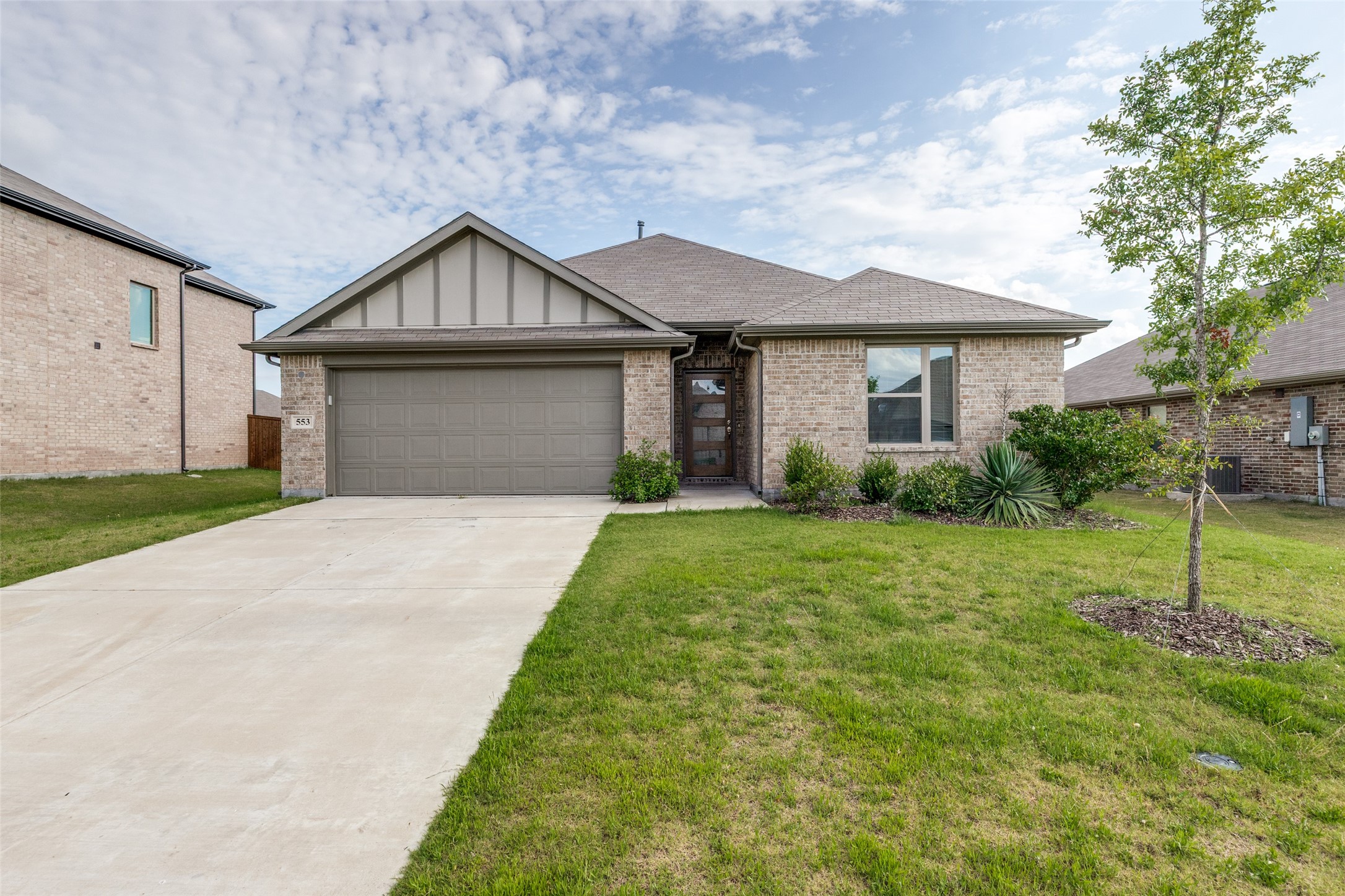 553 Meadow Run Drive Van Alstyne TX 75495