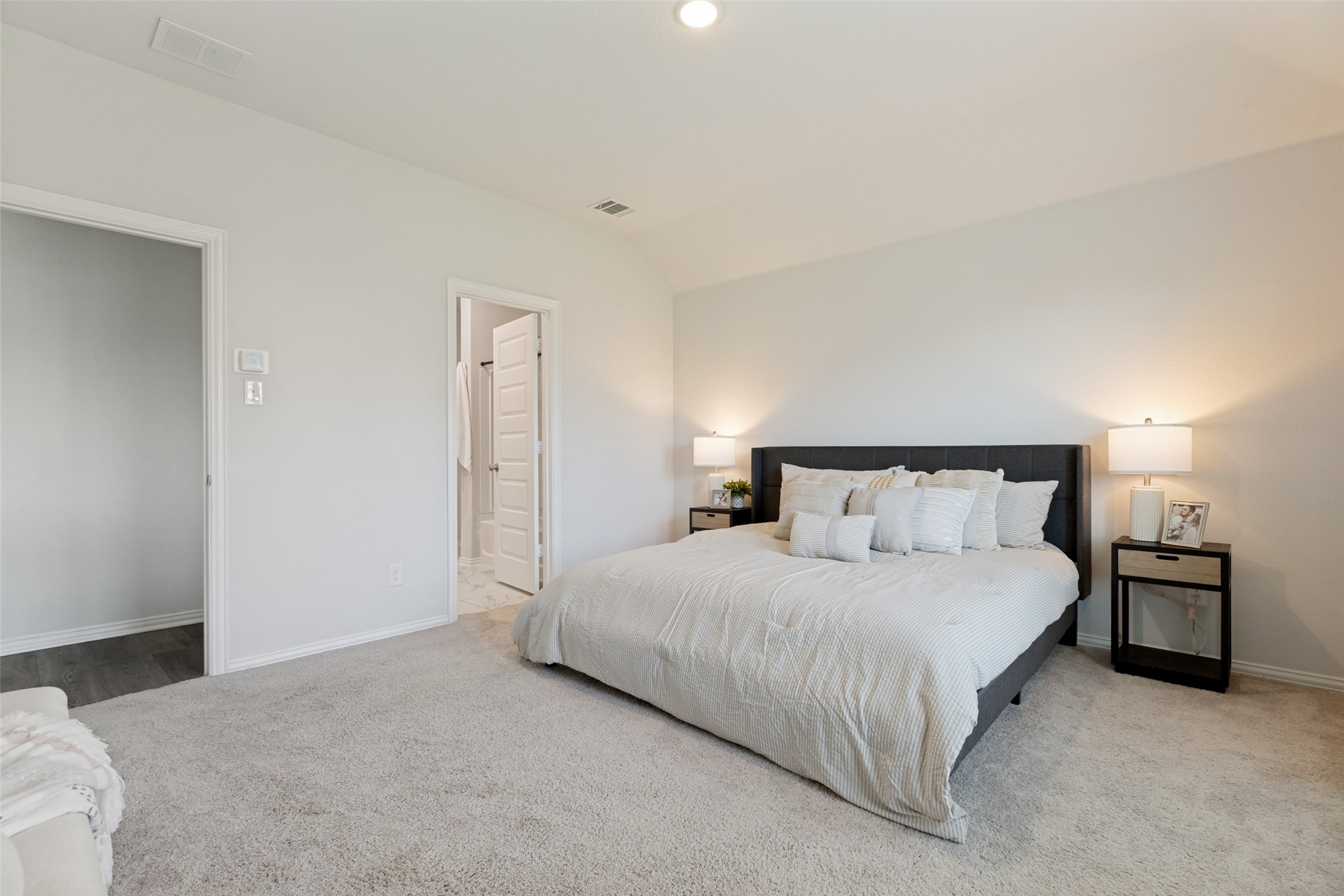 553 Meadow Run Drive Van Alstyne TX 75495