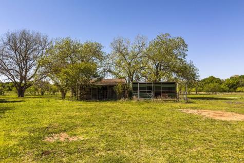 120 County Road 3646 Clifton TX 76634