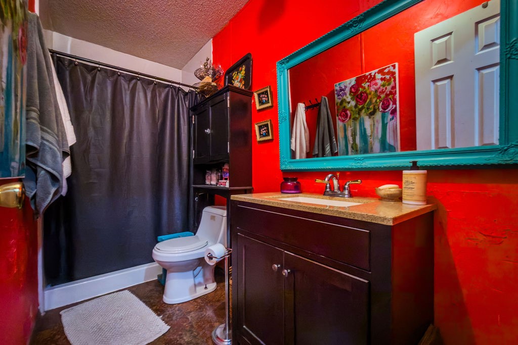 120 County Road 3646 Clifton TX 76634
