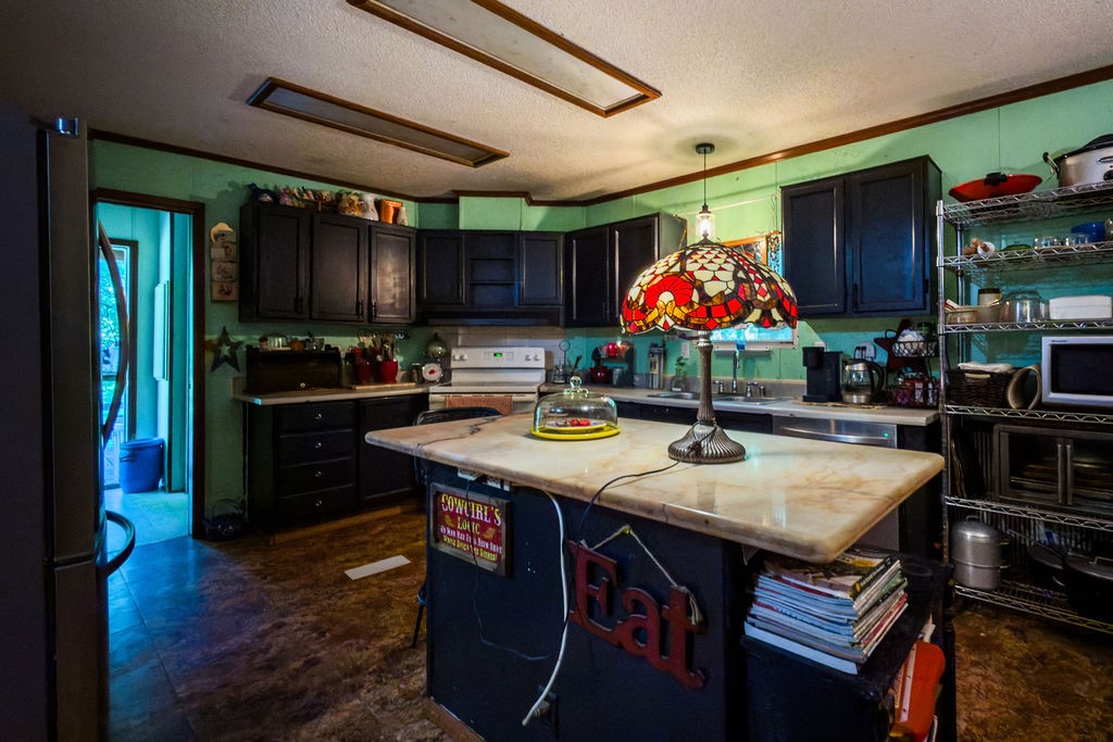 120 County Road 3646 Clifton TX 76634