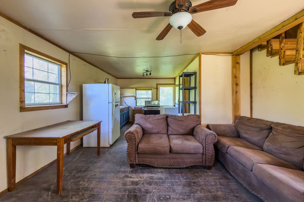 120 County Road 3646 Clifton TX 76634