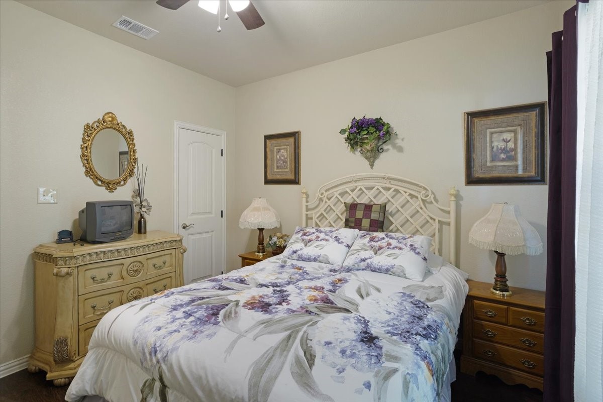 732 E Bullock Street Denison TX 75021