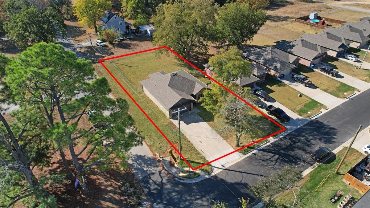 732 E Bullock Street Denison TX 75021