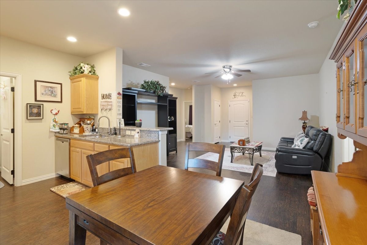 732 E Bullock Street Denison TX 75021
