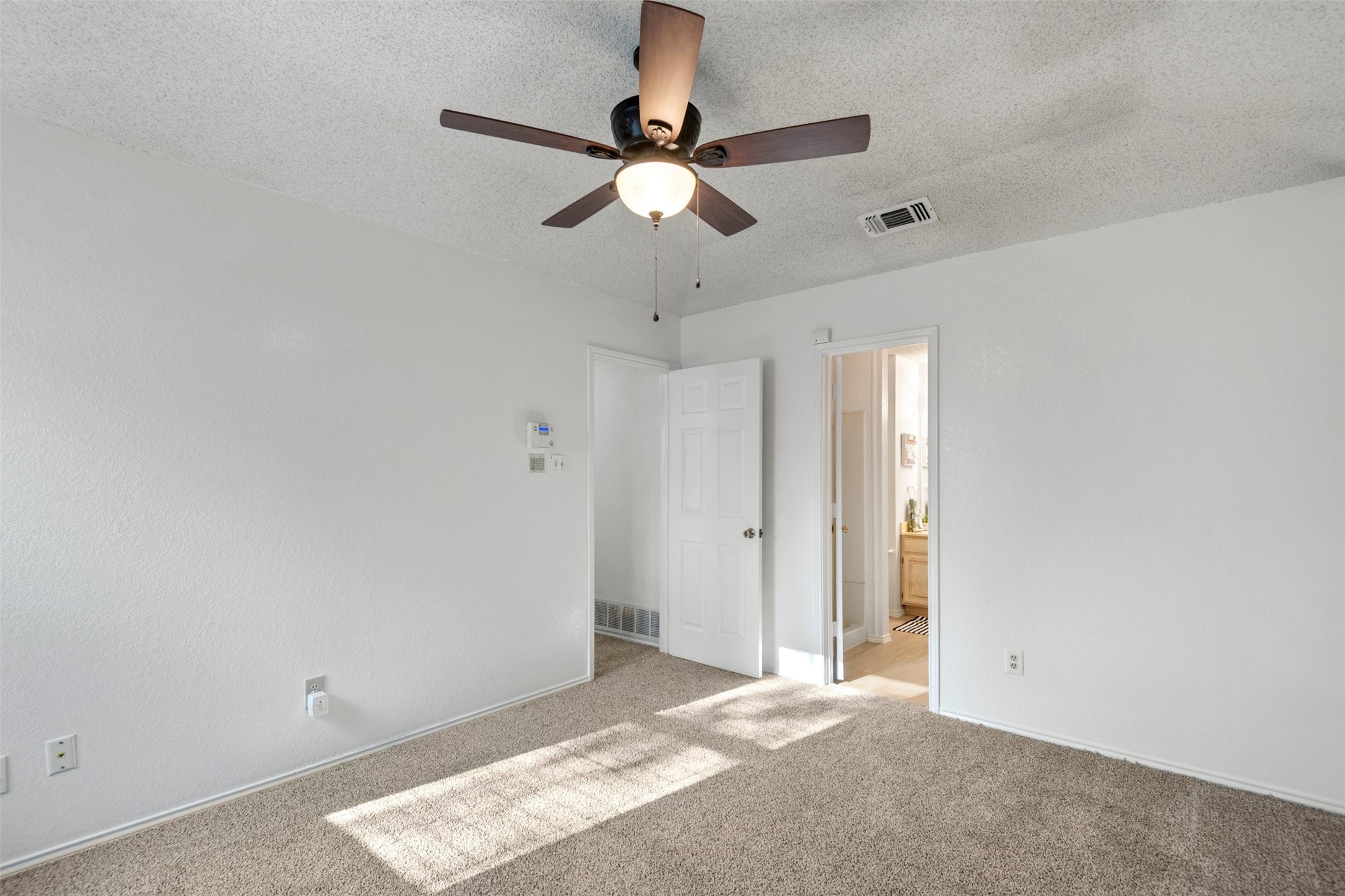 1010 Blue Jay Drive Mansfield TX 76063