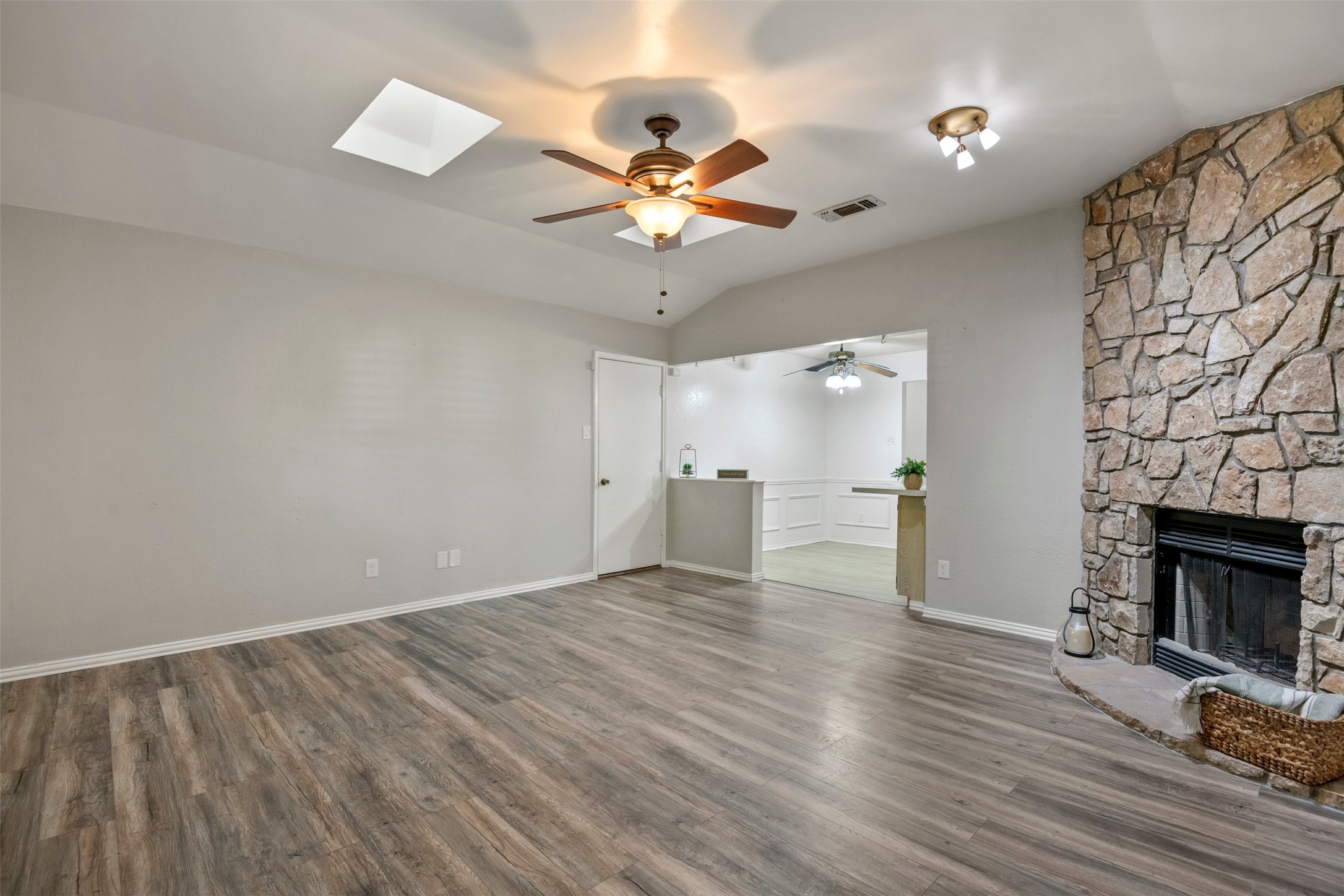 1010 Blue Jay Drive Mansfield TX 76063